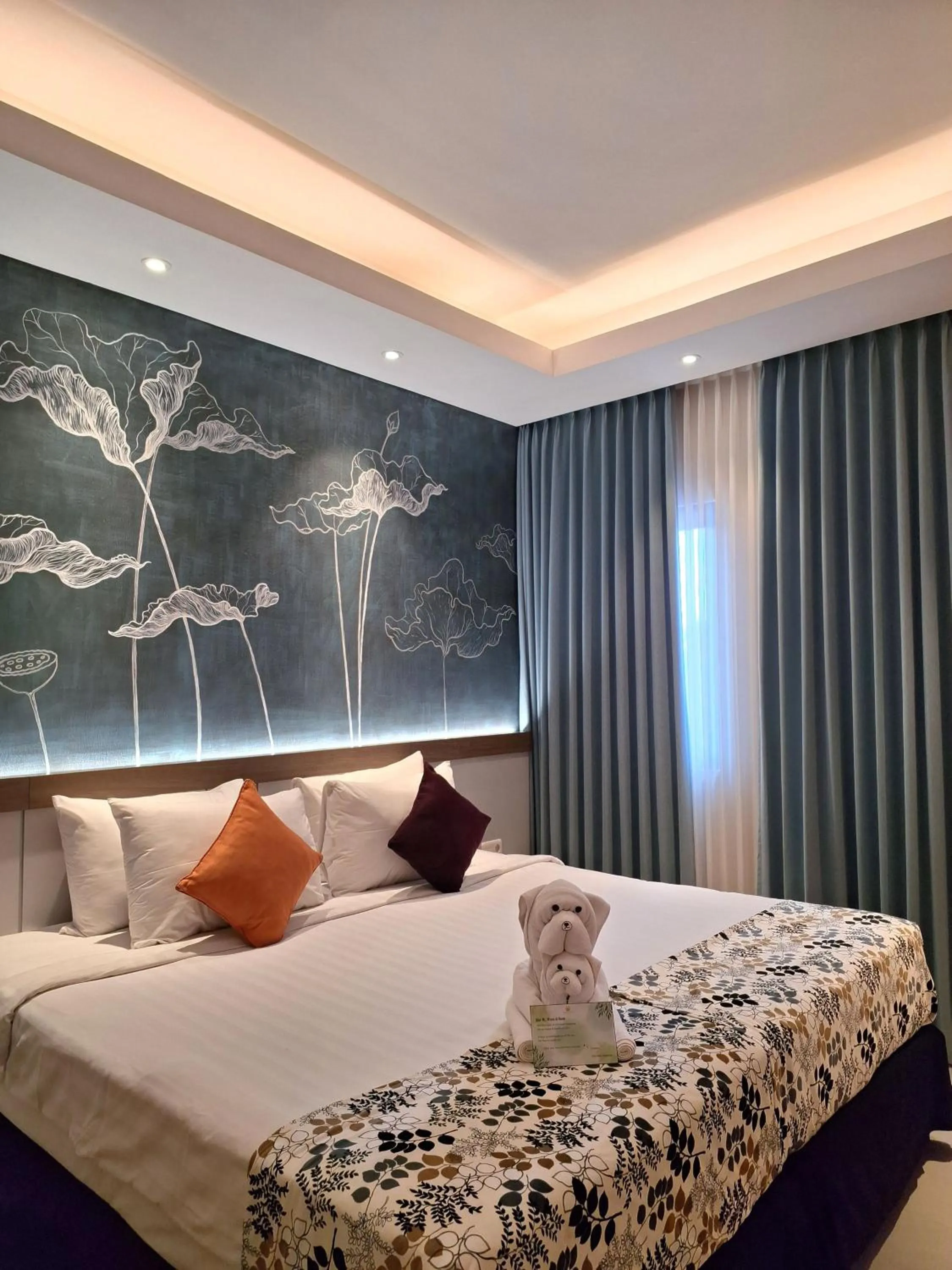 Bedroom, Bed in Hotel Sriti Magelang