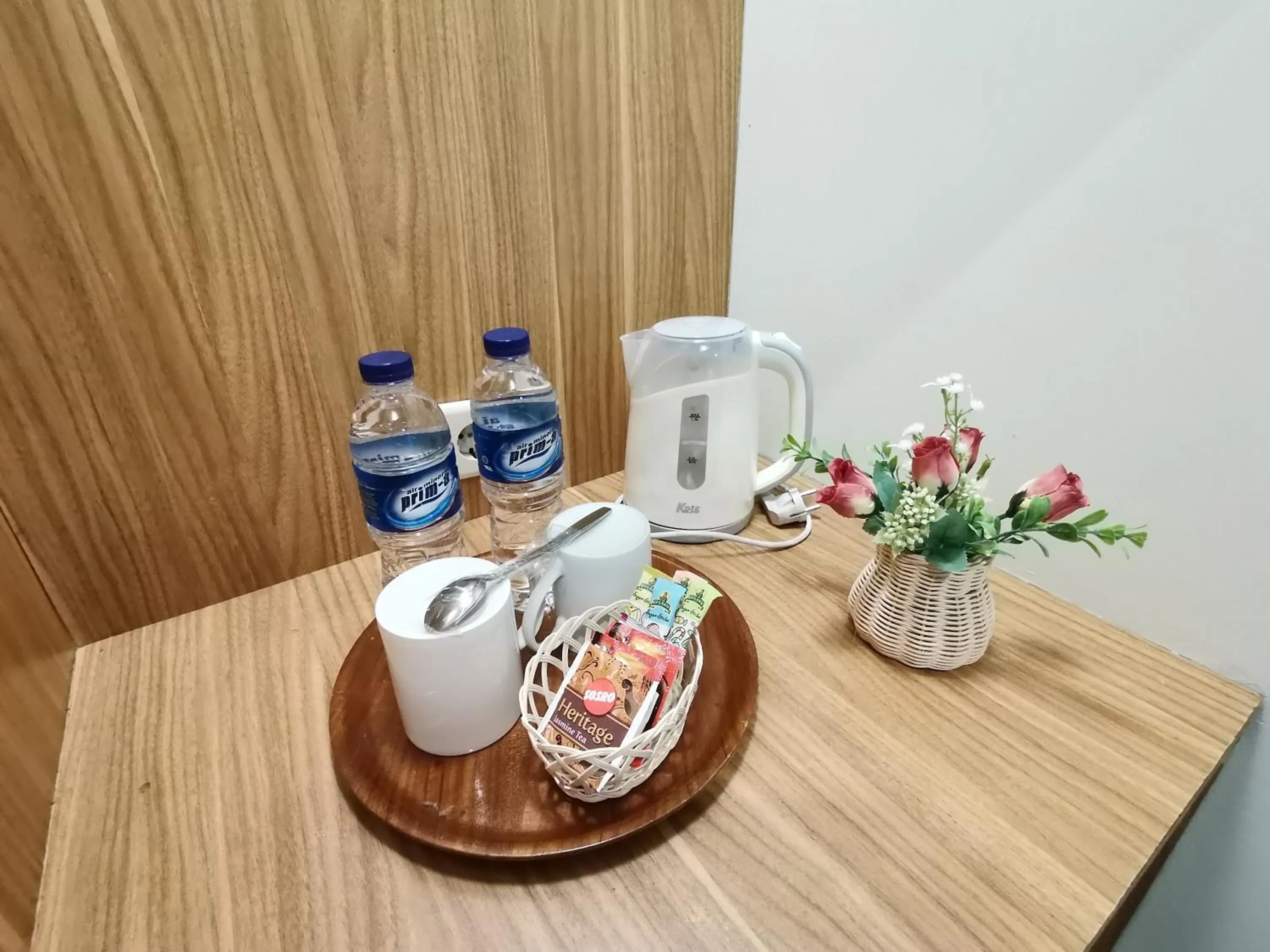 Food and drinks in Hotel Catur Putra