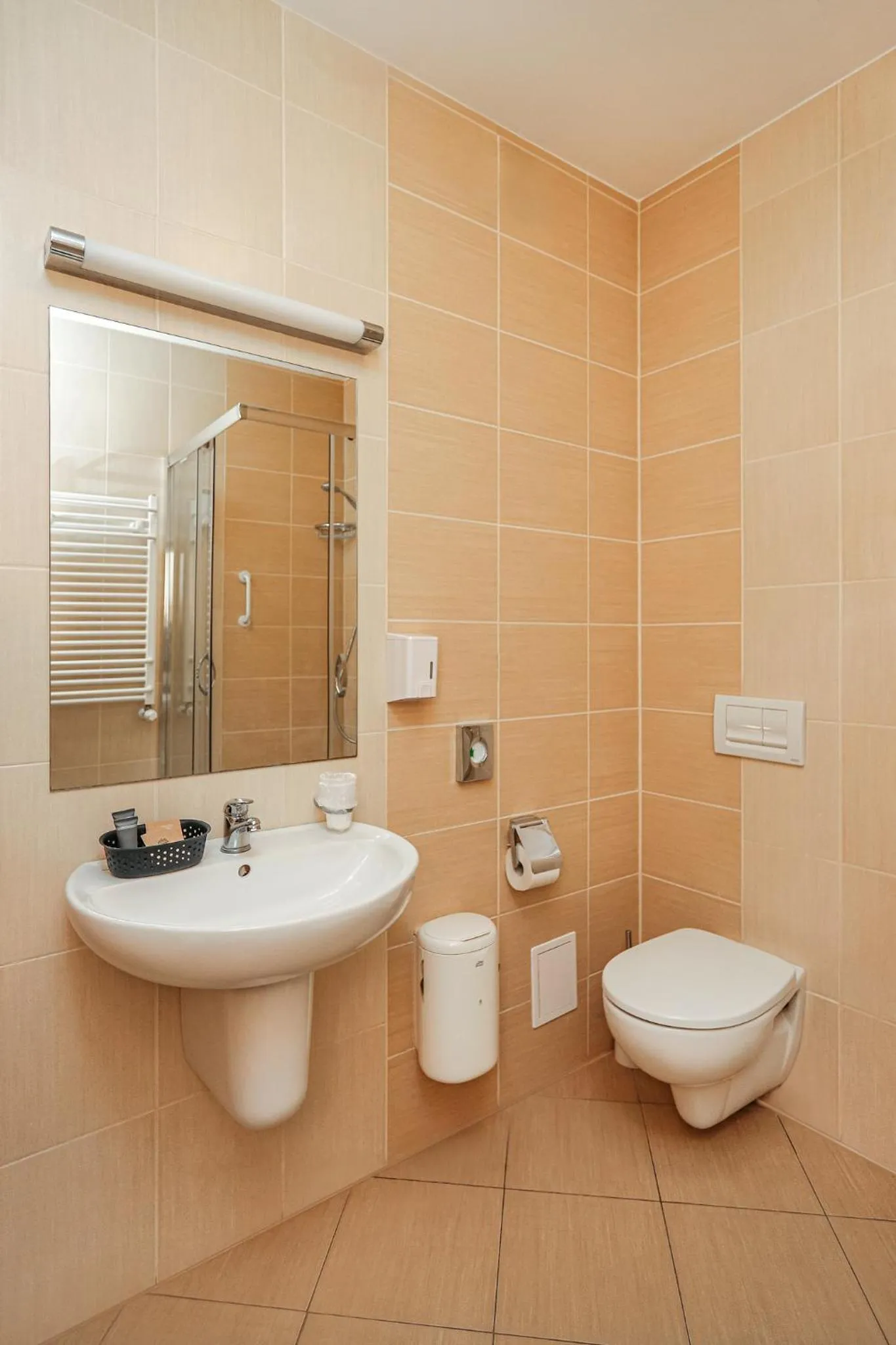 Bathroom in Poznań West Hotel - Airport