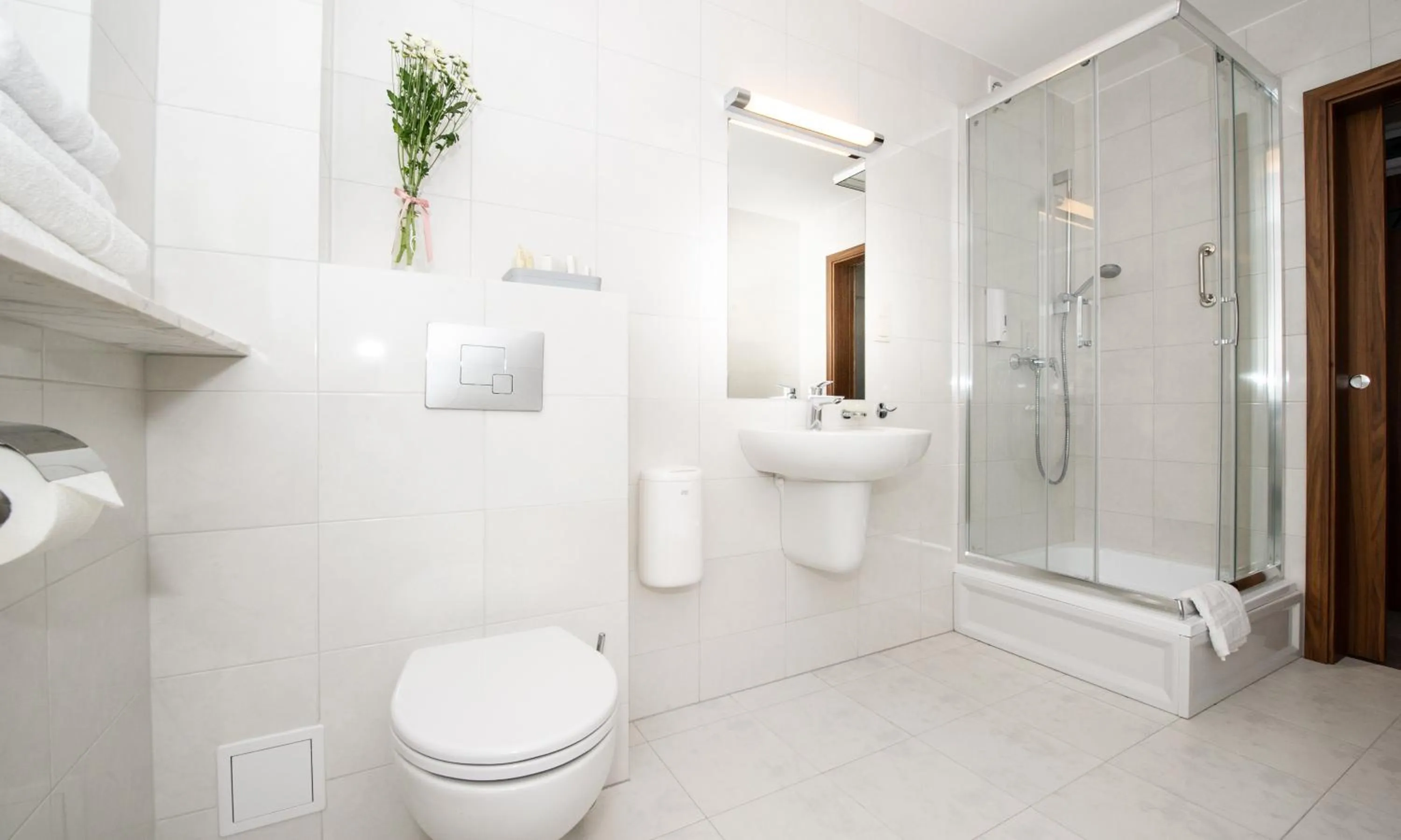 Shower in Poznań West Hotel - Airport