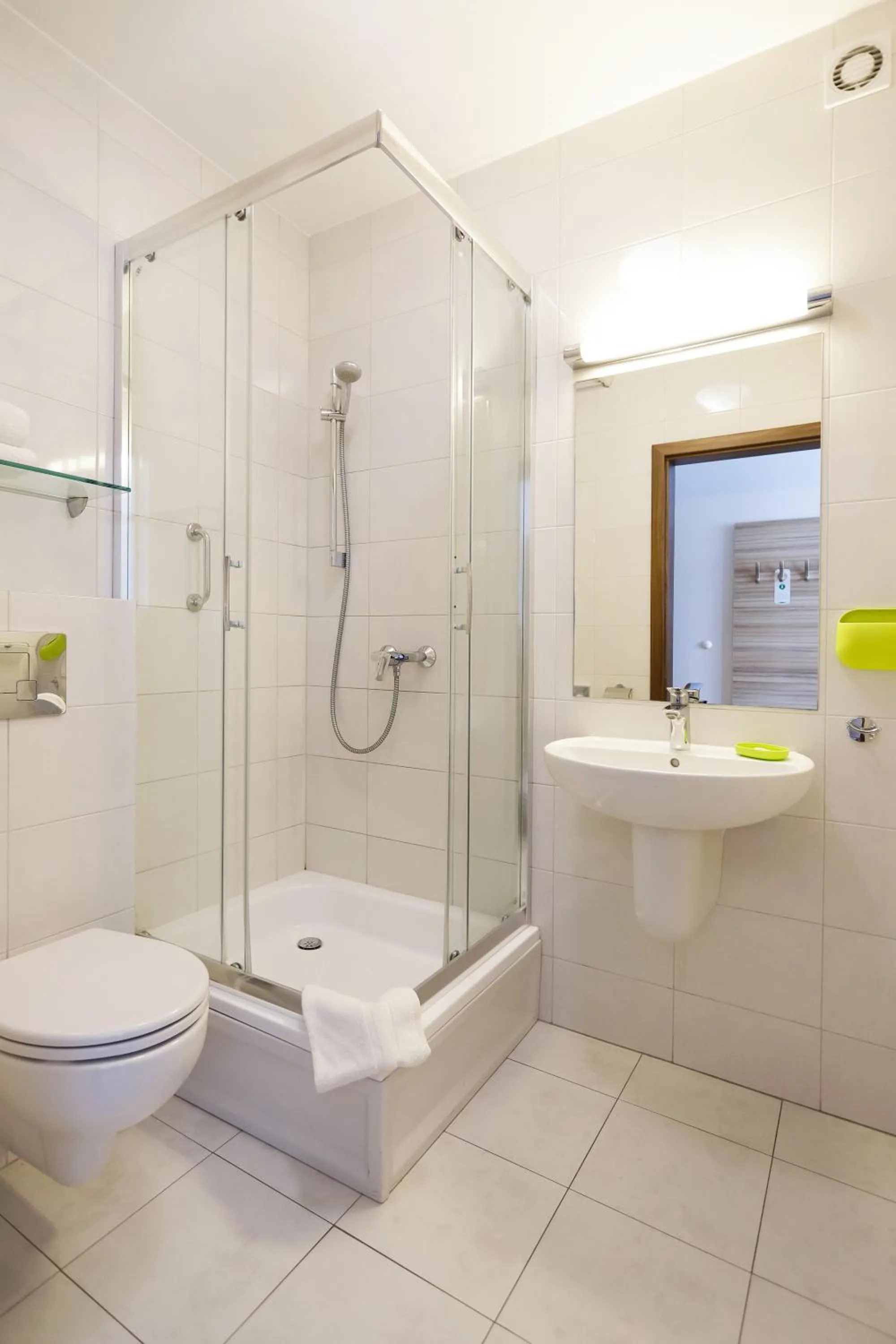 Bathroom in Poznań West Hotel - Airport