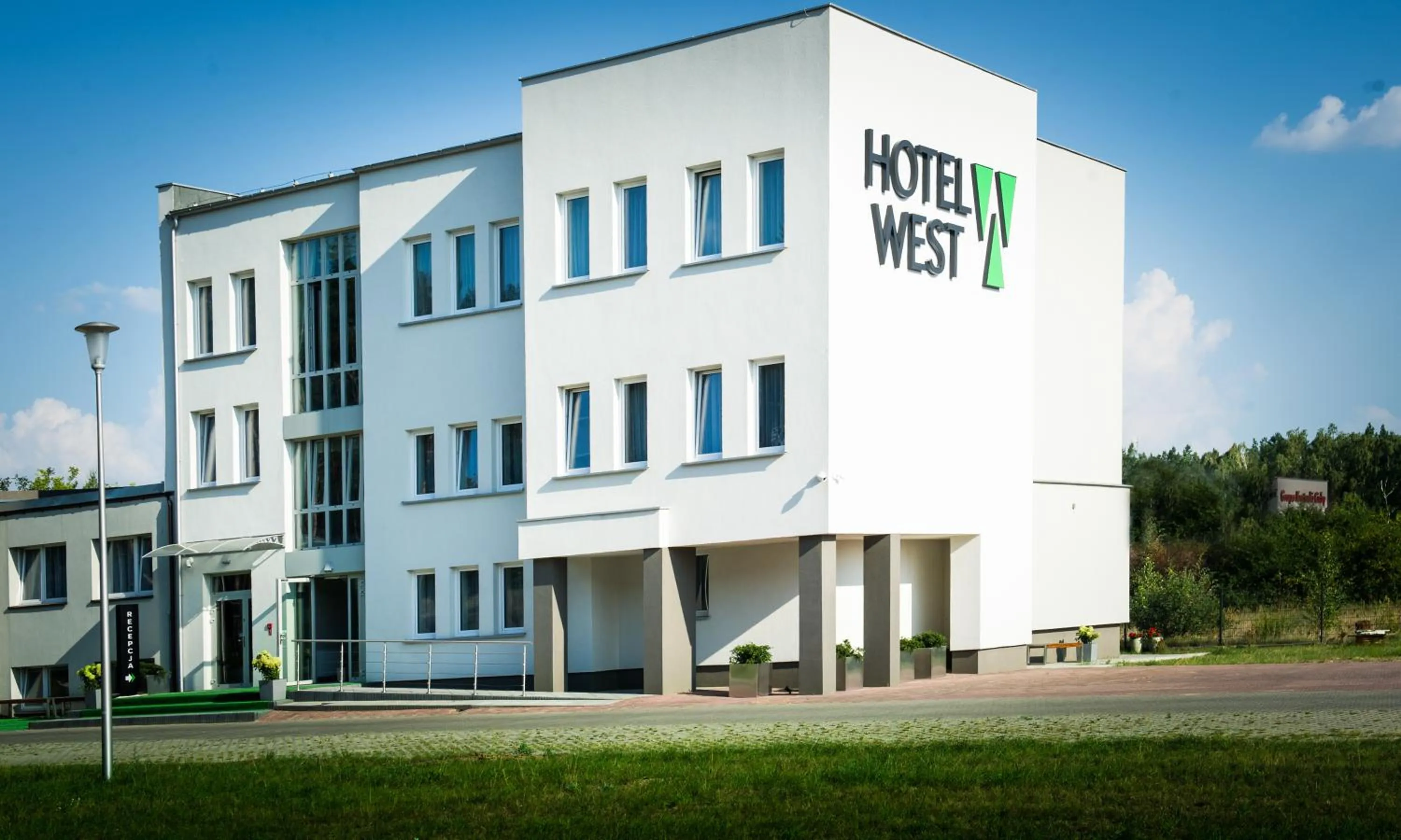 Property building in Poznań West Hotel - Airport