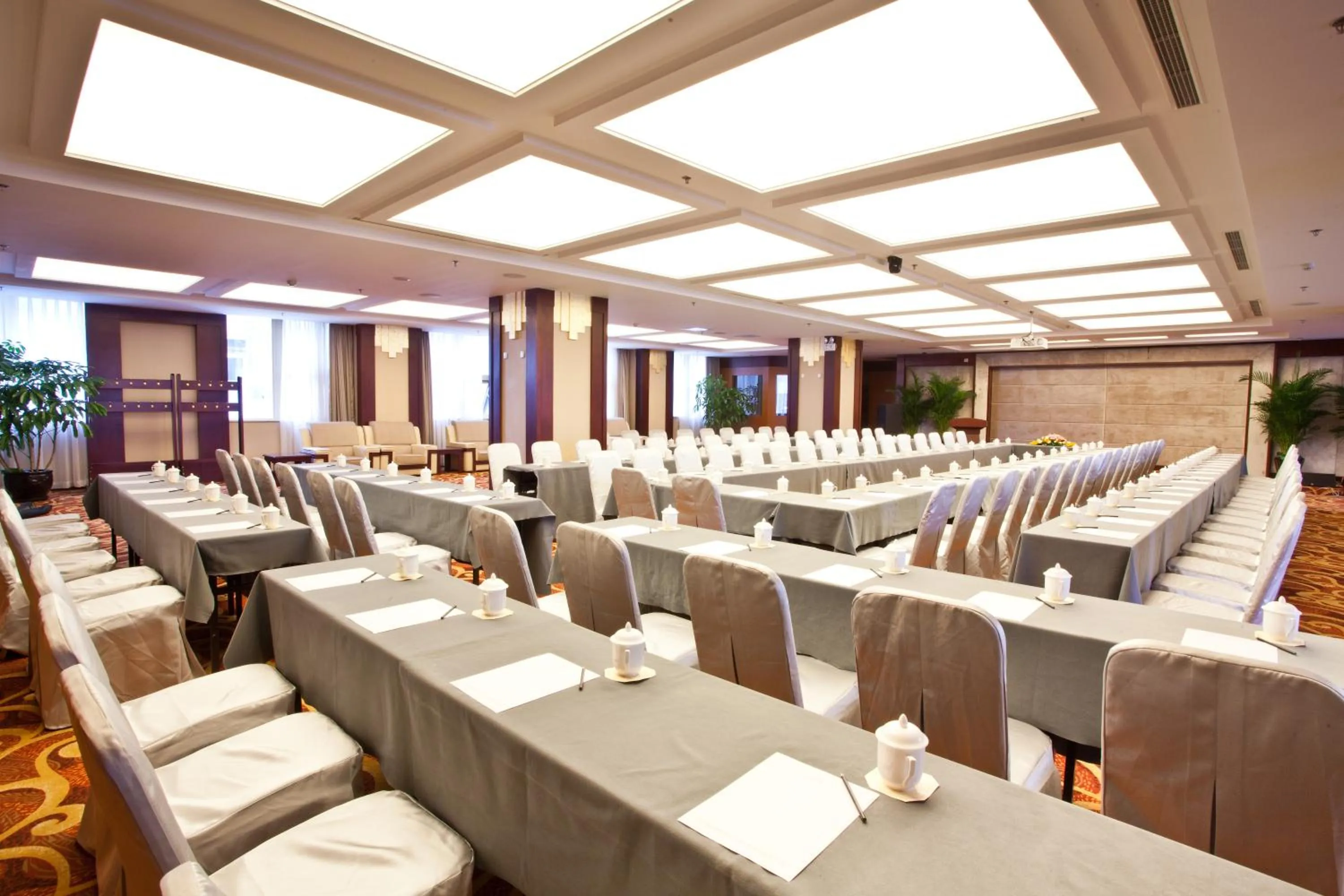 Business facilities in Beijing Guizhou Hotel