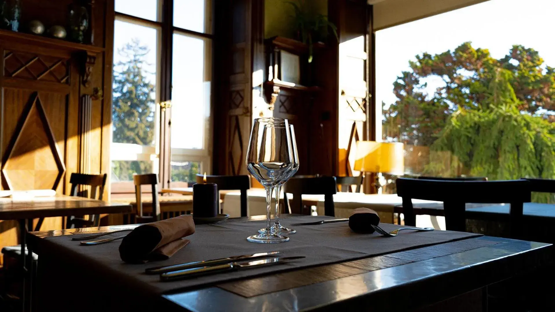 Dining area in La Maison d'Igor Dining area in La Maison d'Igor