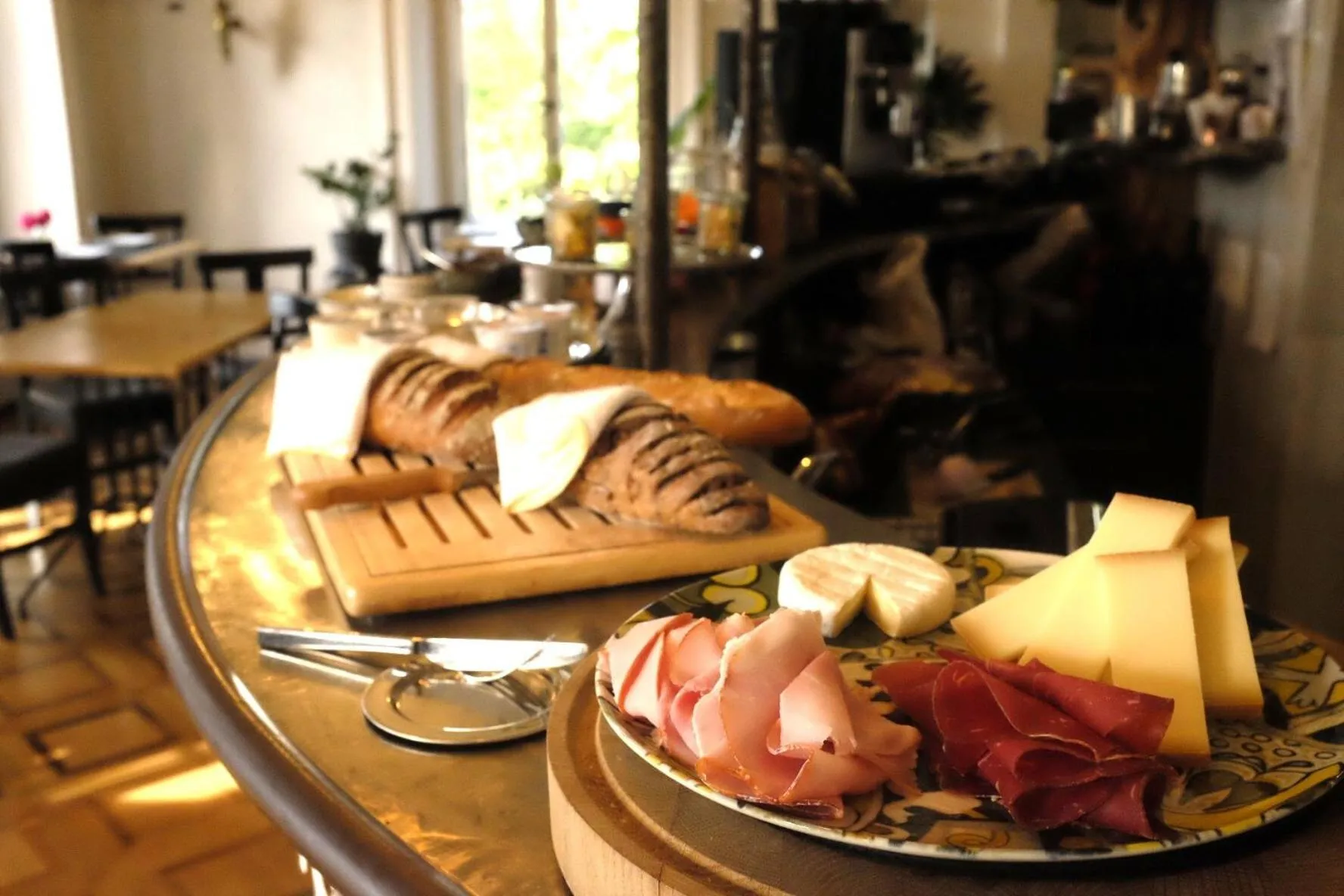 Breakfast in La Maison d'Igor