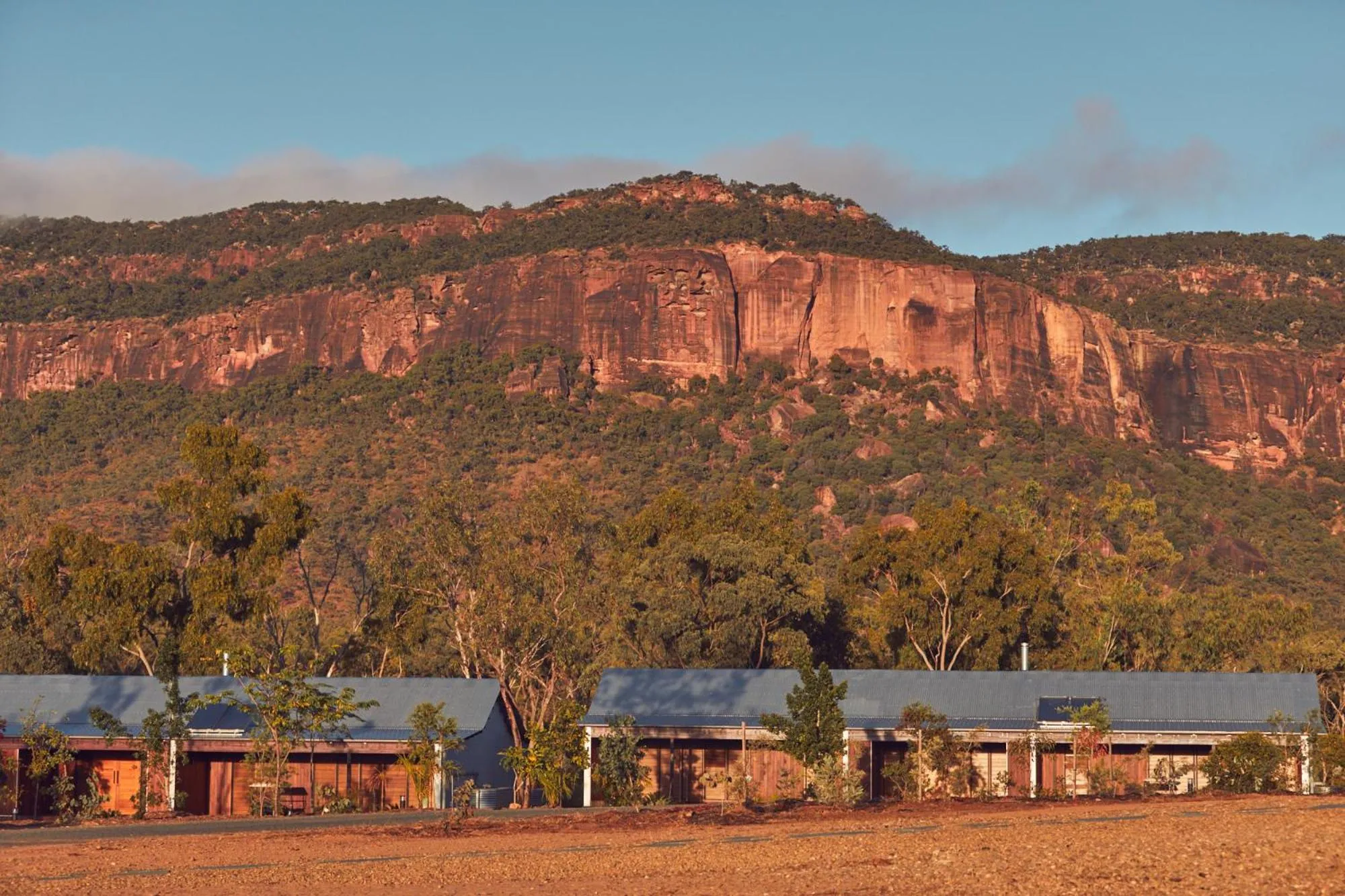 Facade/entrance in Mt Mulligan Lodge