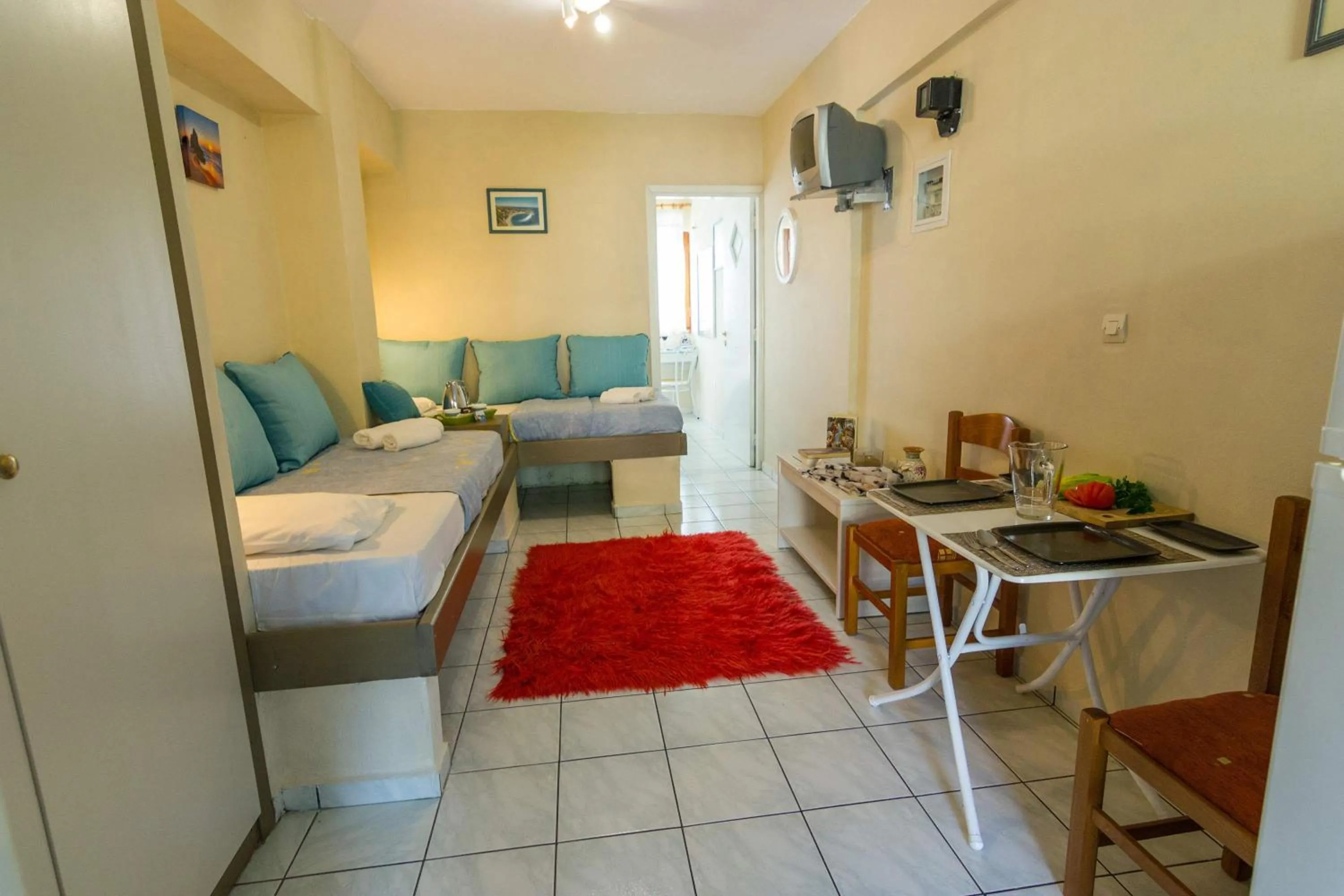 Food and drinks, Bed in Stathopoulos Apartments