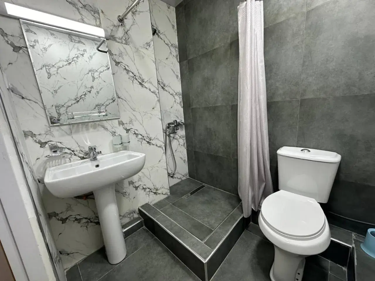 Twin Room with Private Bathroom - single occupancy in B-House Boutique with Terrace Twin Room with Private Bathroom - single occupancy in B-House Boutique with Terrace