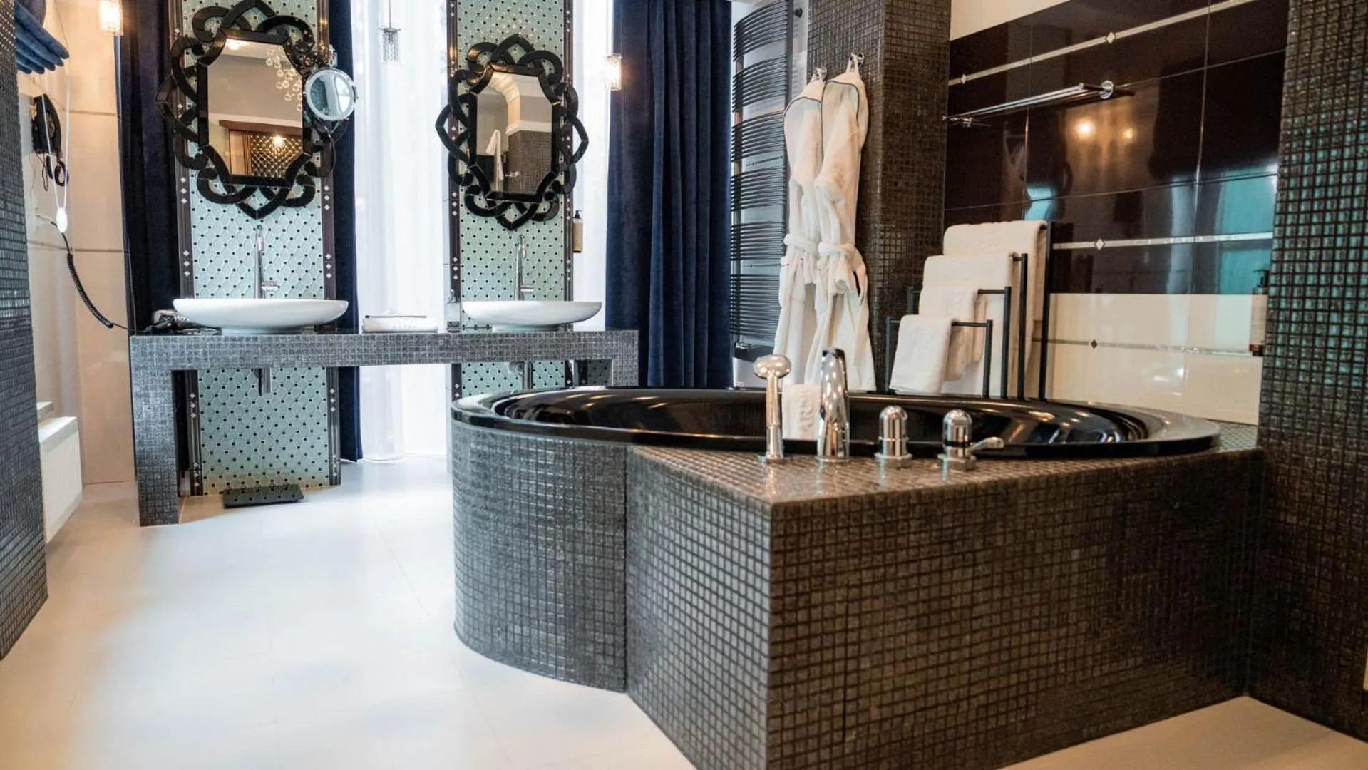 Bathroom in Hotel Czarny Potok Resort SPA & Conference