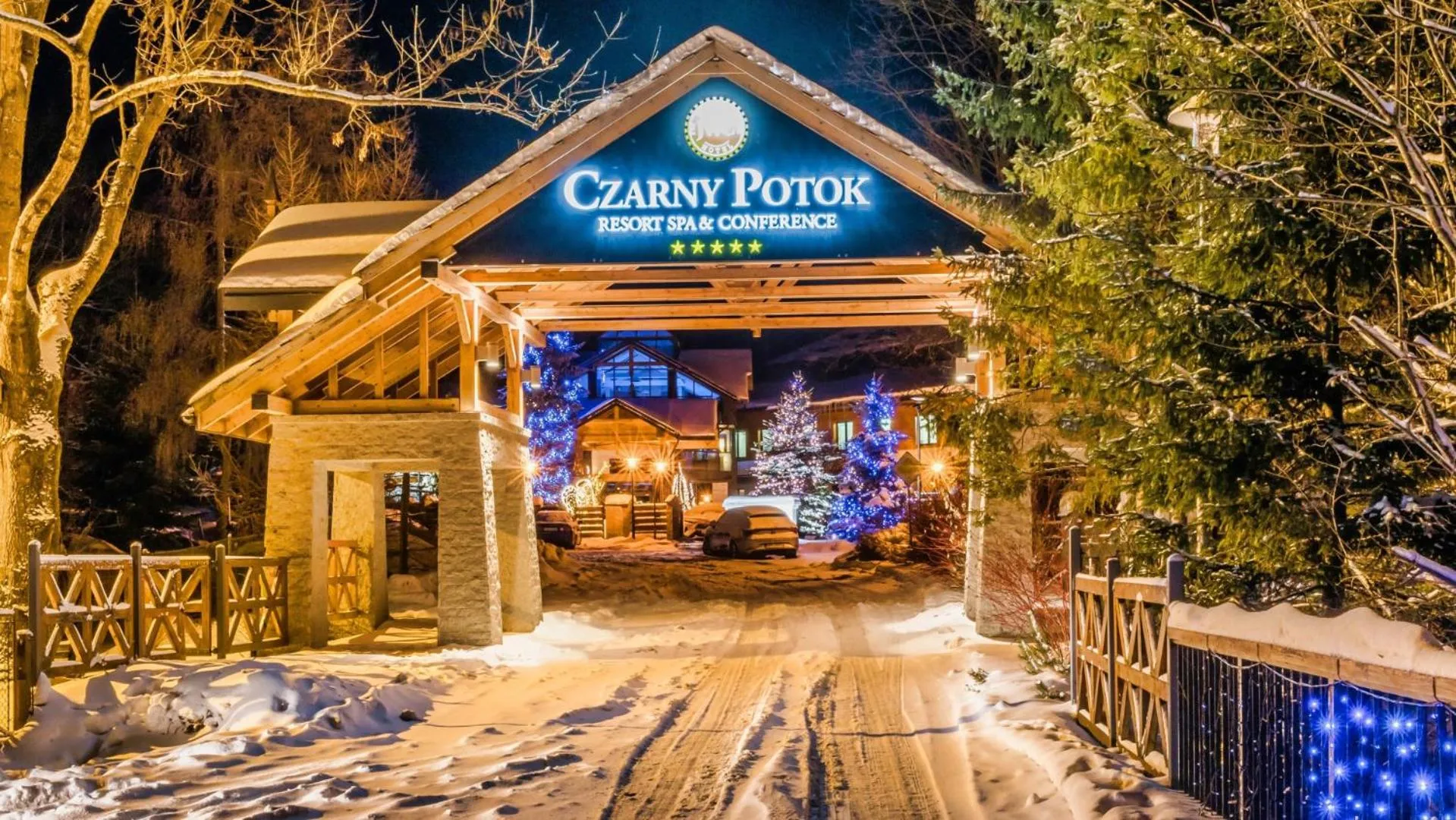 Property building in Hotel Czarny Potok Resort SPA & Conference