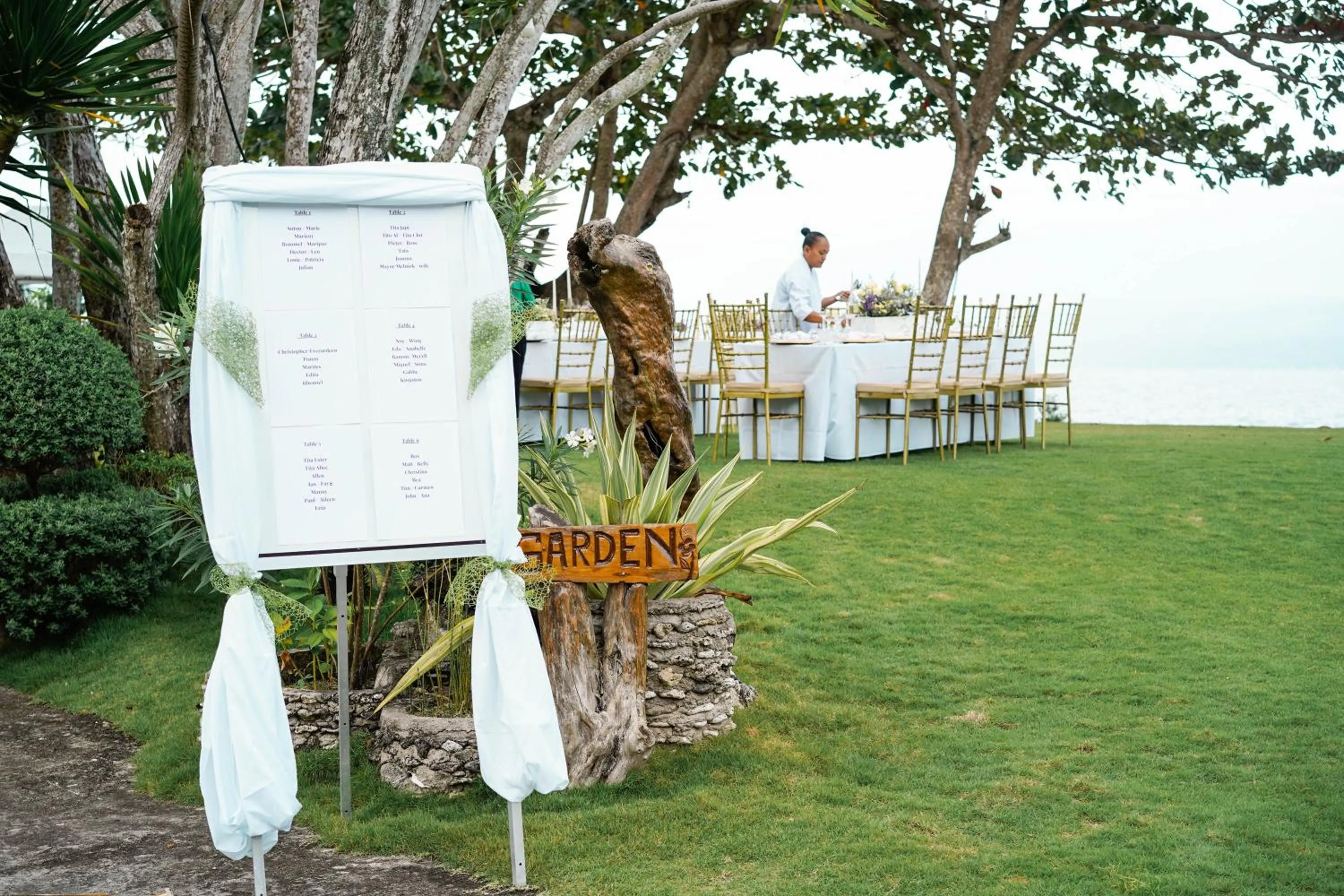 Garden view in Wuthering Heights Bed & Breakfast by the Sea