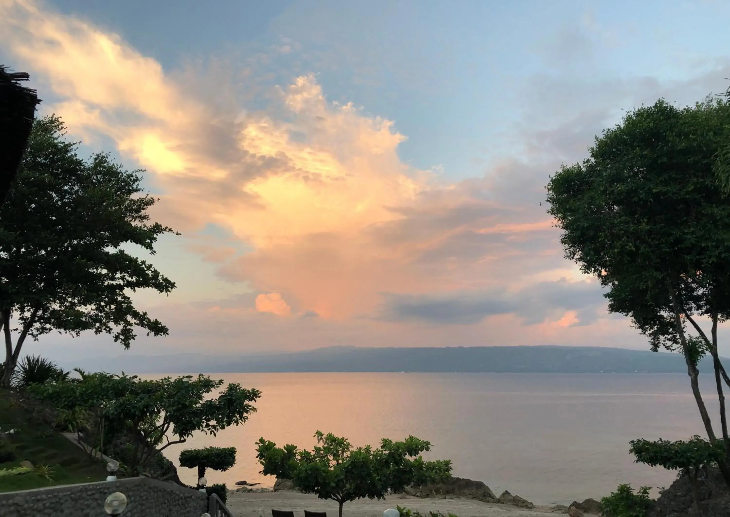 Sea view in Wuthering Heights Bed & Breakfast by the Sea Sea view in Wuthering Heights Bed & Breakfast by the Sea