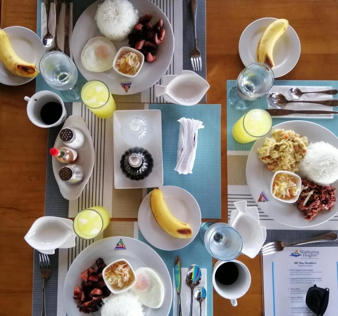 Food and drinks in Wuthering Heights Bed & Breakfast by the Sea