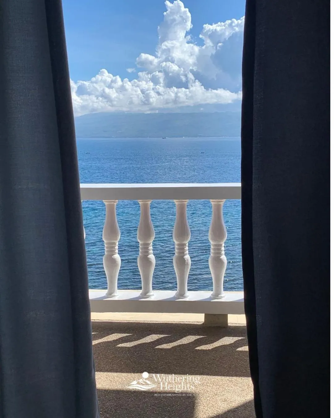 Balcony/Terrace in Wuthering Heights Bed & Breakfast by the Sea