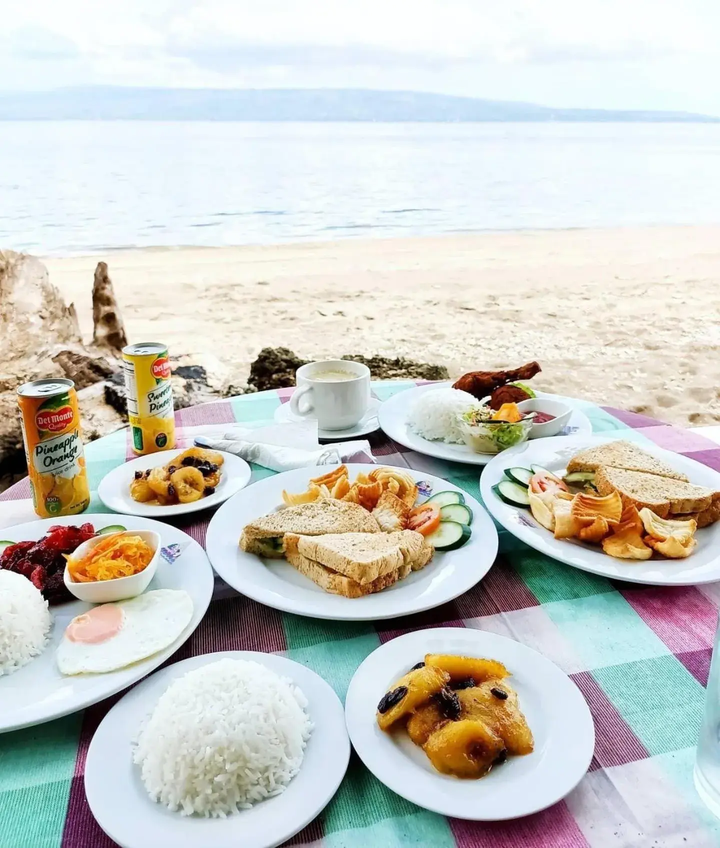 Food and drinks in Wuthering Heights Bed & Breakfast by the Sea Food and drinks in Wuthering Heights Bed & Breakfast by the Sea