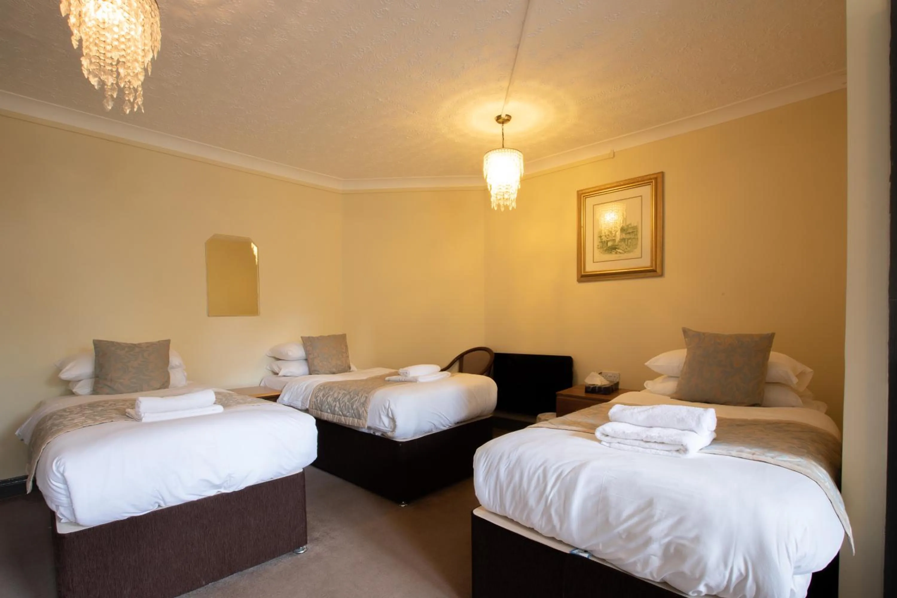 Bedroom, Bed in Grainger House Hotel