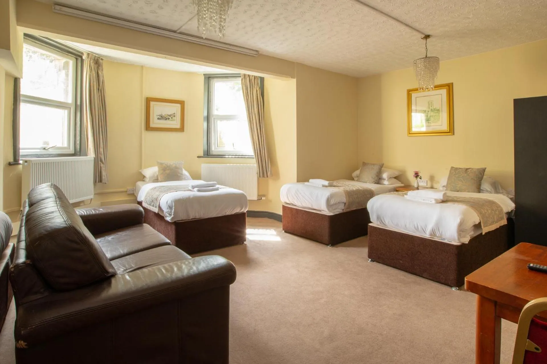 Bedroom, Bed in Grainger House Hotel