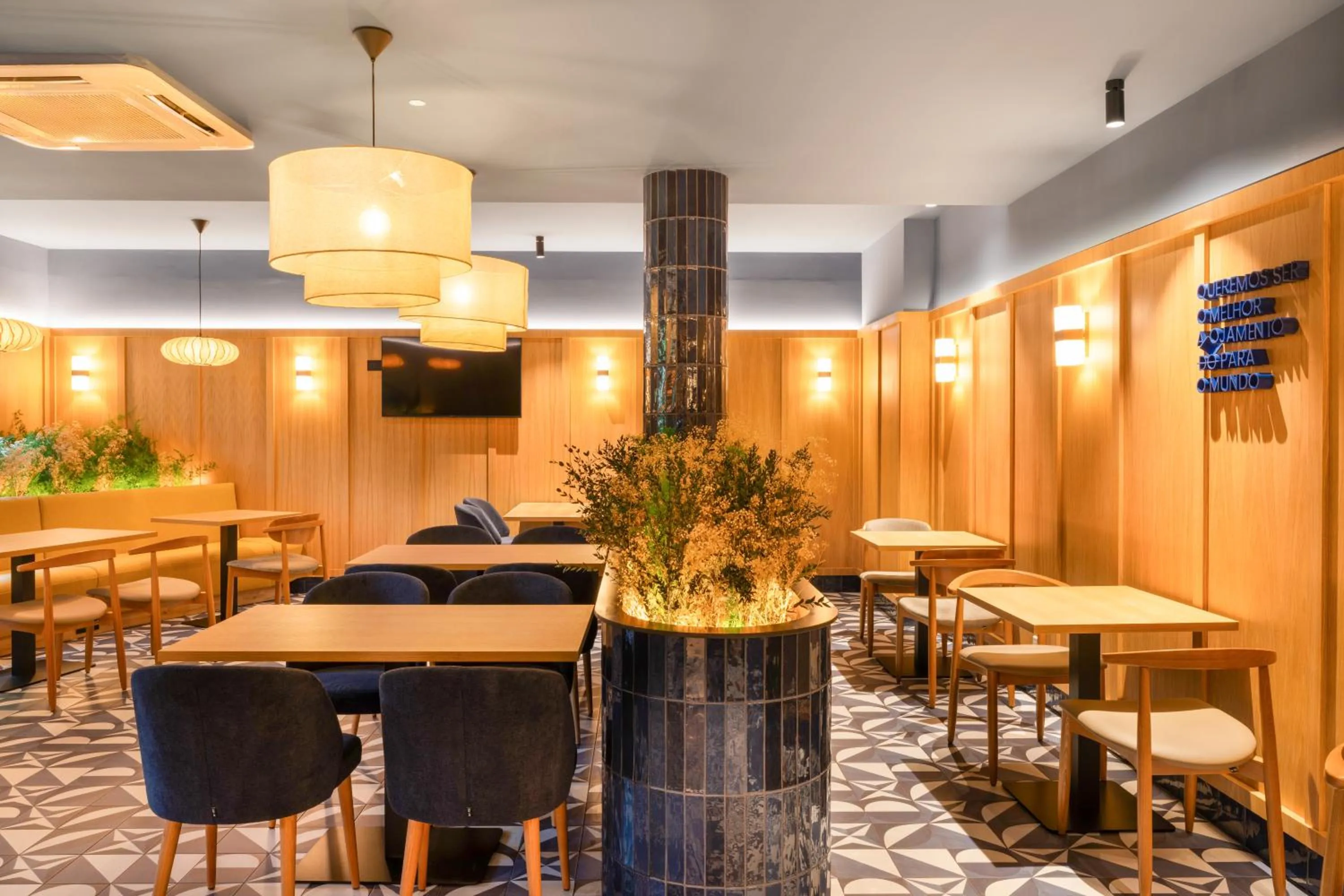 B&B HOTEL Braga Lamacaes