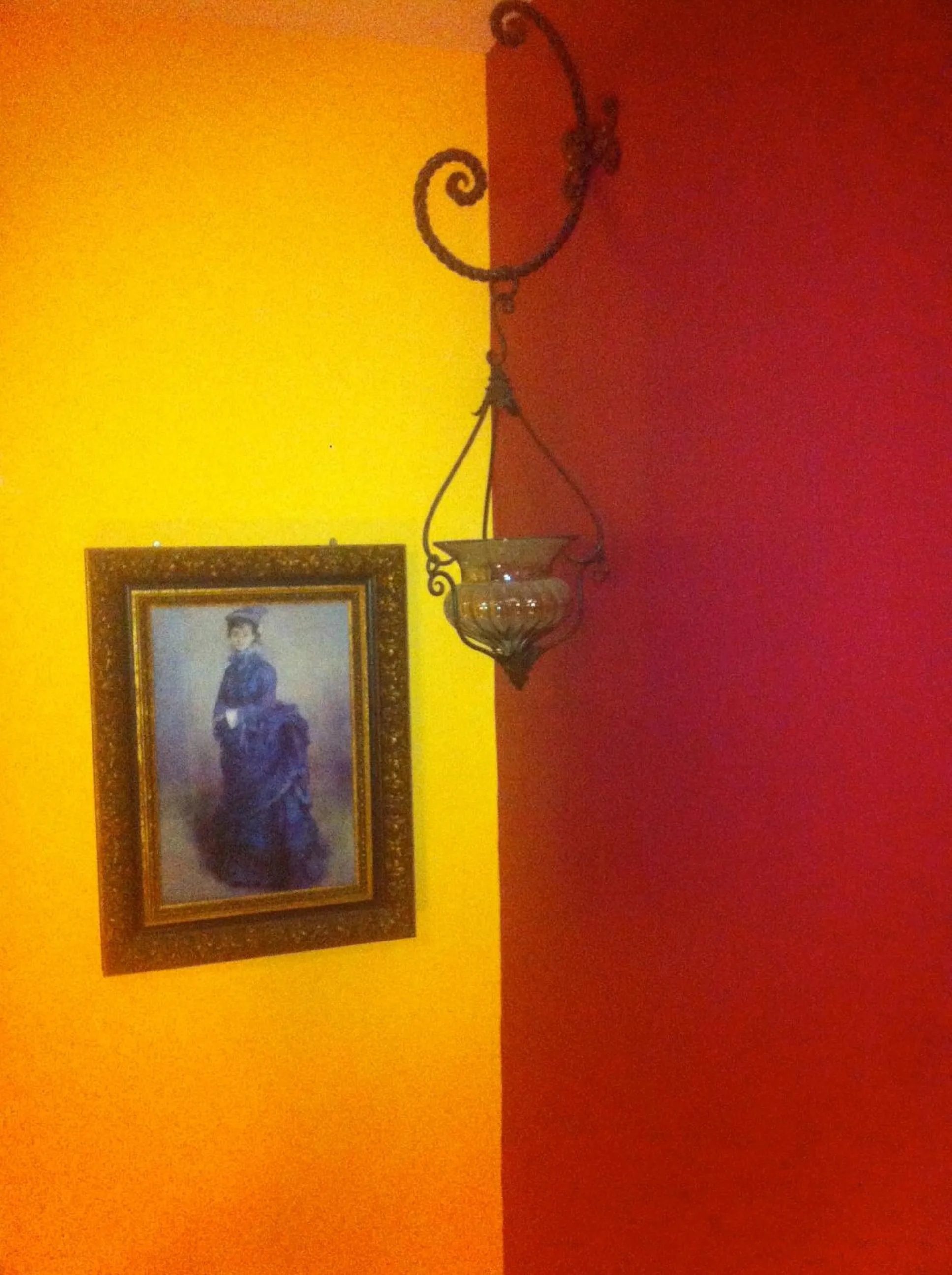 Decorative detail in Fitzgeralds Hotel