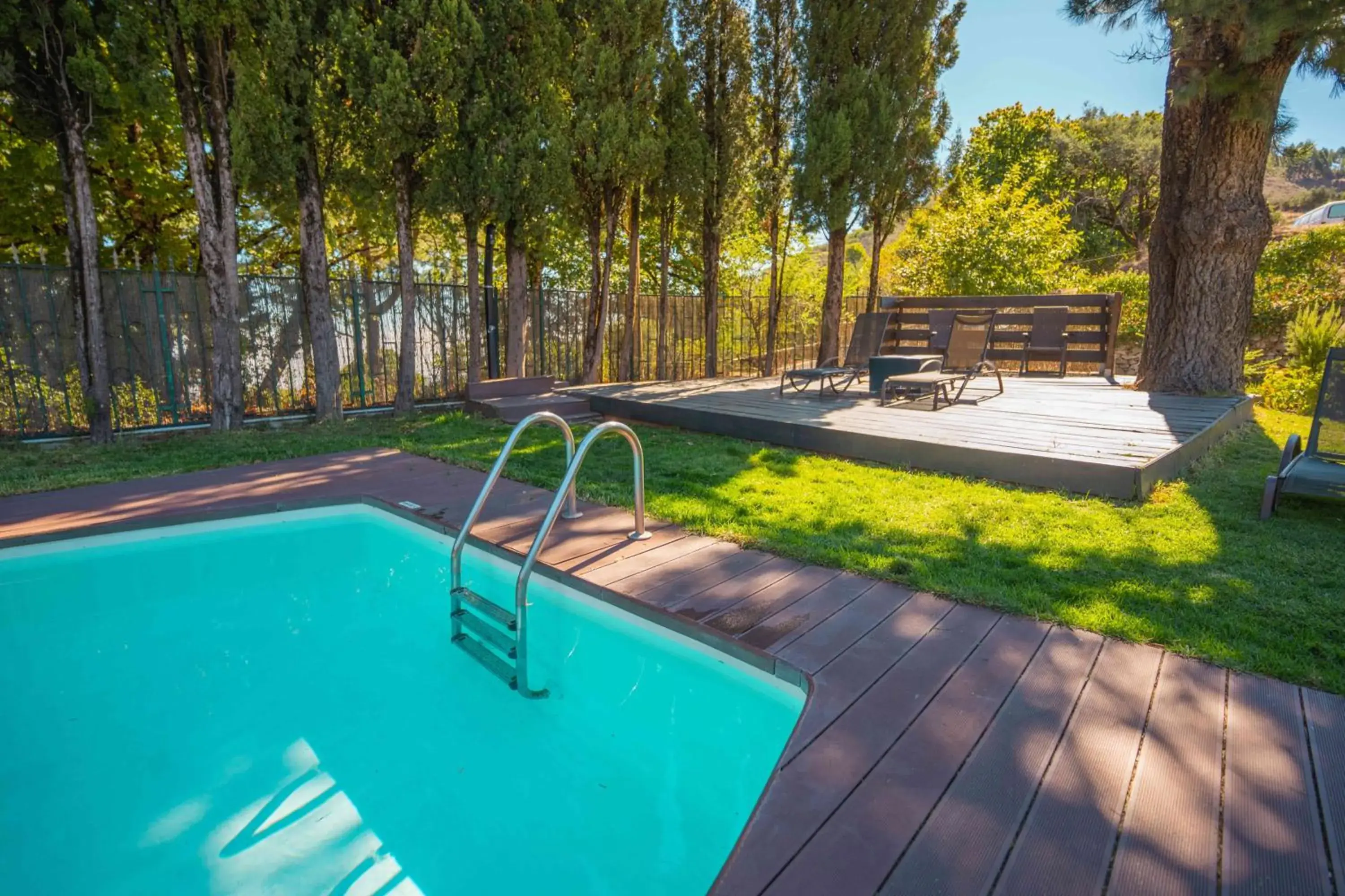 Swimming pool in Hotel Rural El Refugio - Solo Adultos Swimming pool in Hotel Rural El Refugio - Solo Adultos