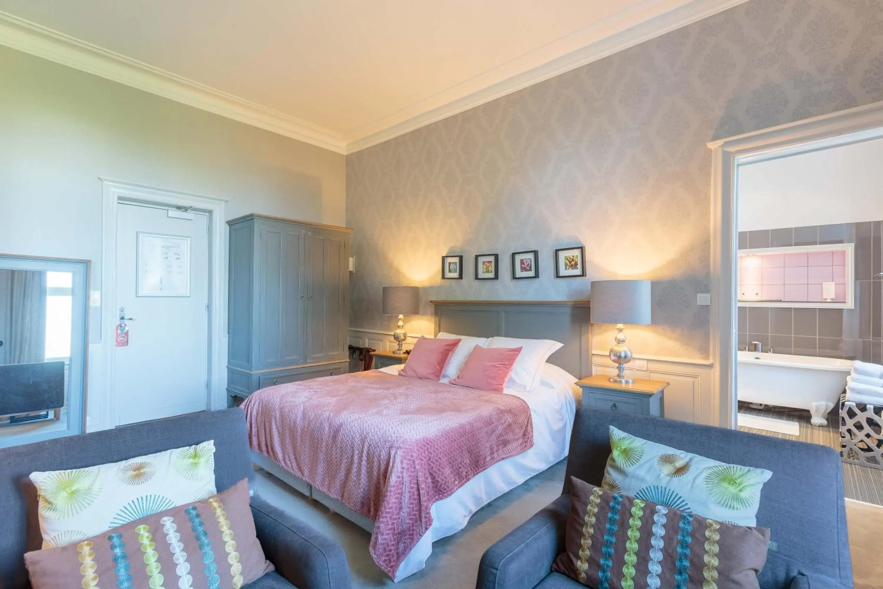Double Room with Garden View in Hôtel Château de Didonne Double Room with Garden View in Hôtel Château de Didonne