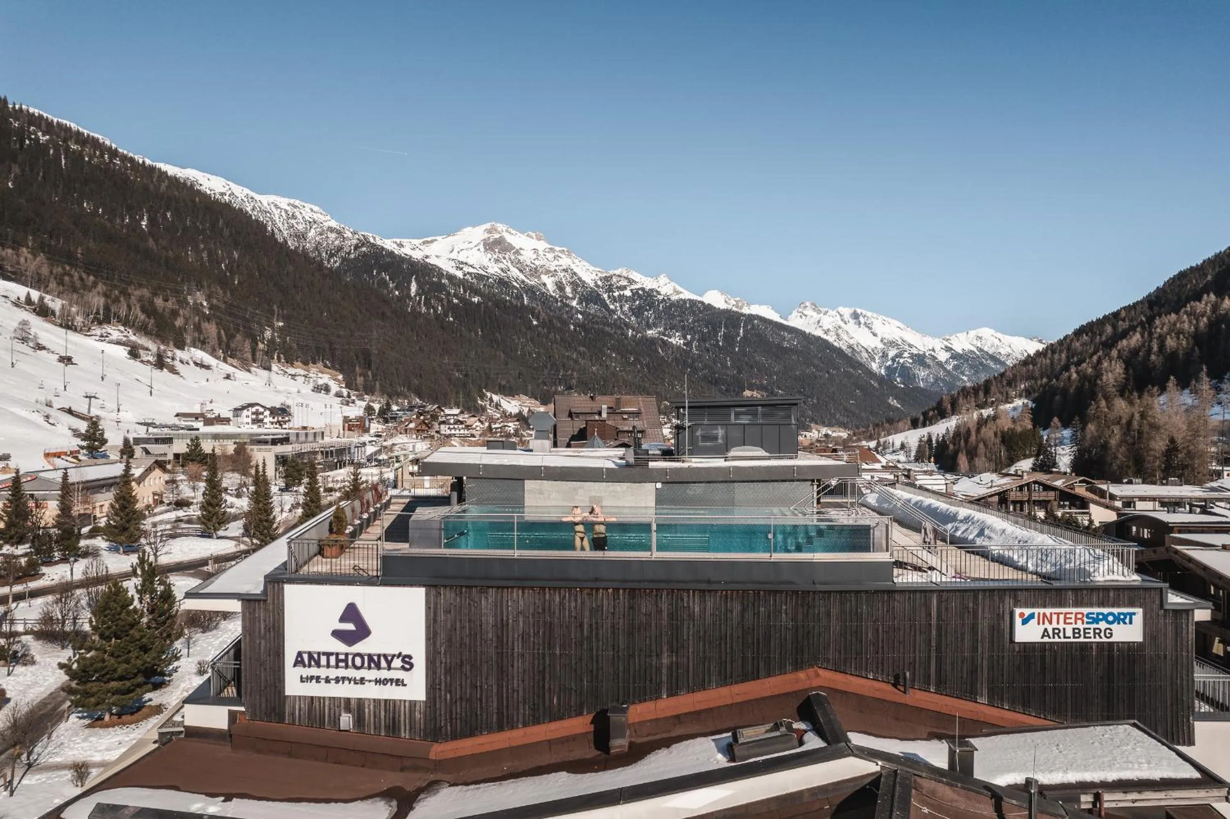 Property building in Anthony's Life&Style Hotel