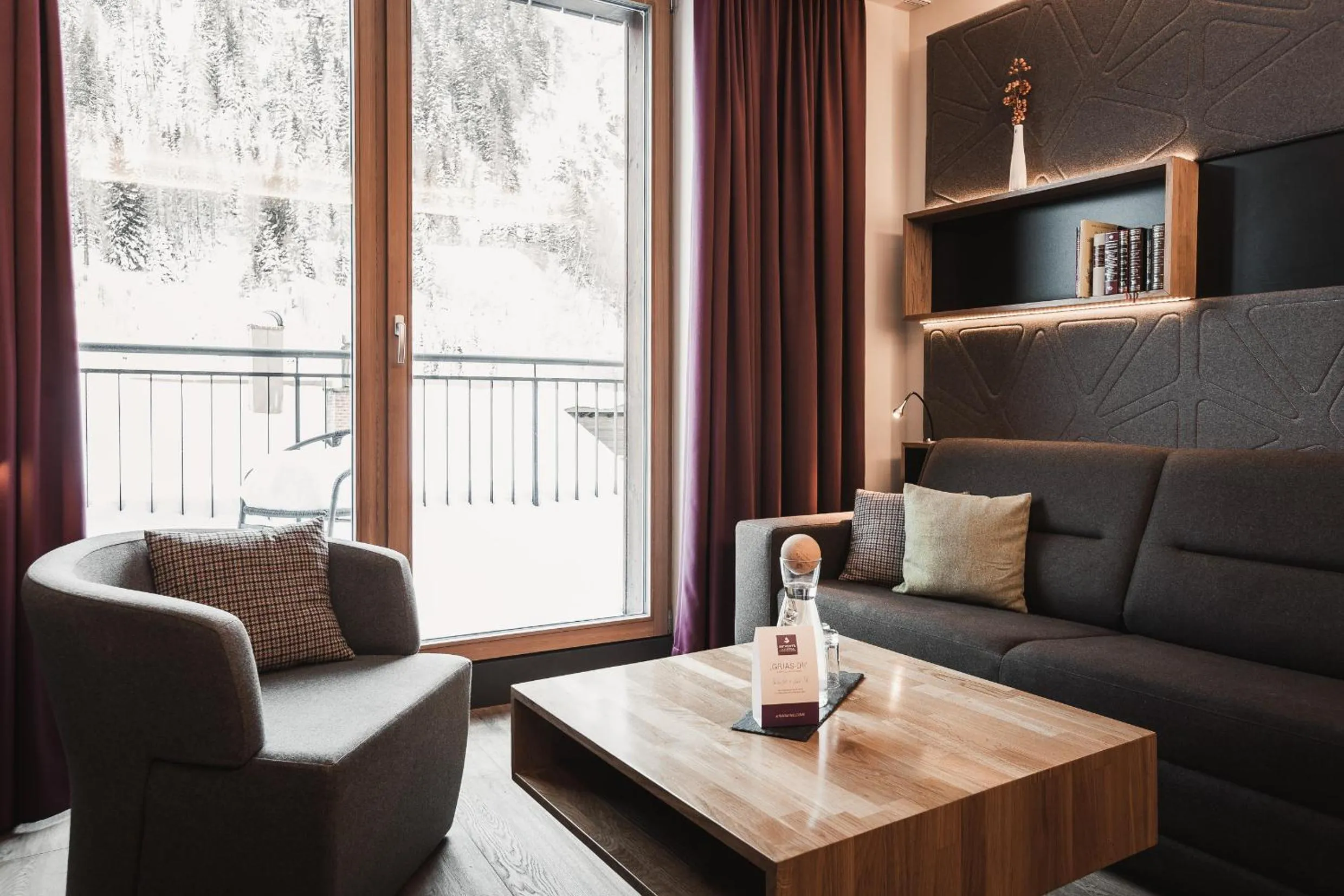 Seating area in Anthony's Life&Style Hotel