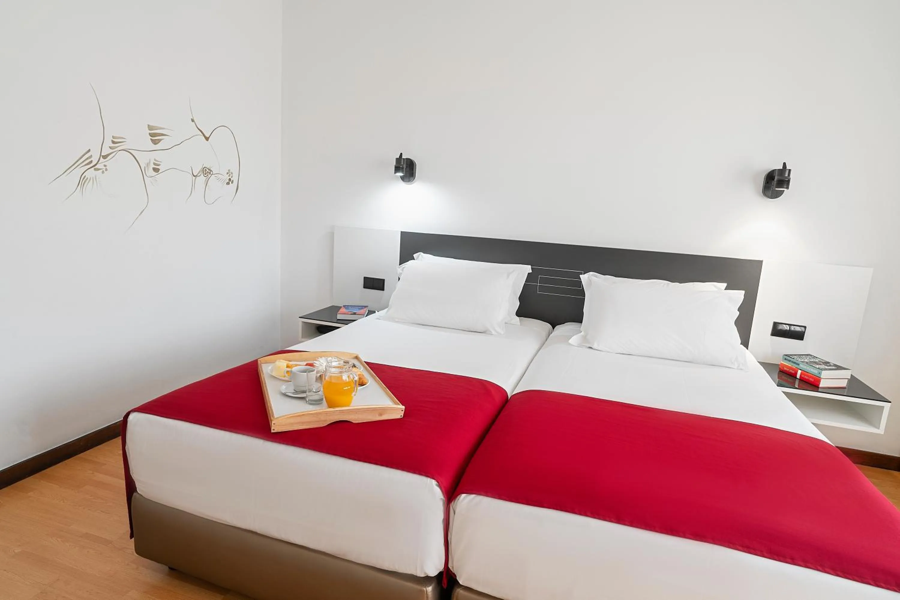 Bedroom, Bed in Hotel Amadeos - Matosinhos - Porto