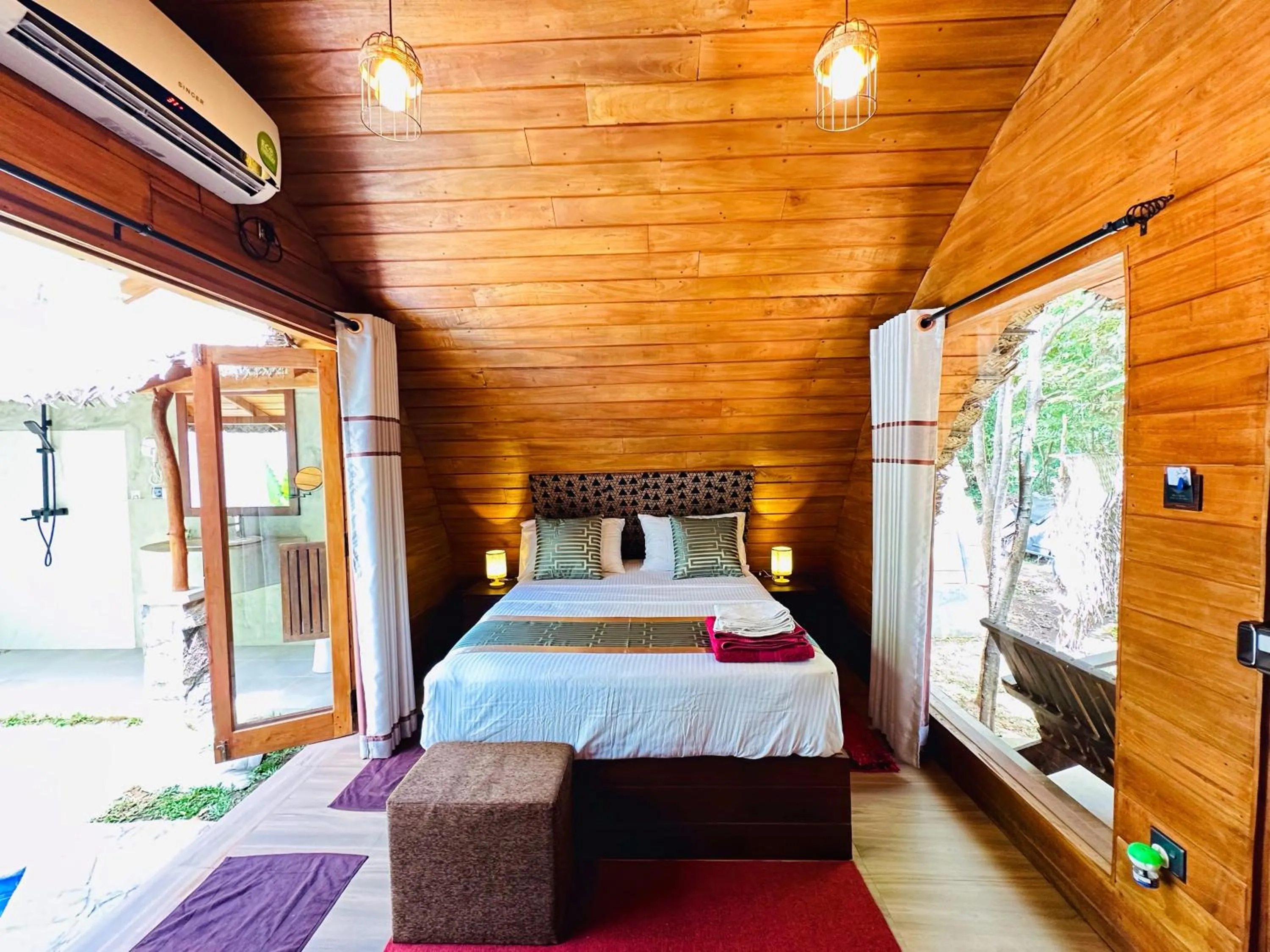 Bed in Palmyra Nature Resort Sigiriya