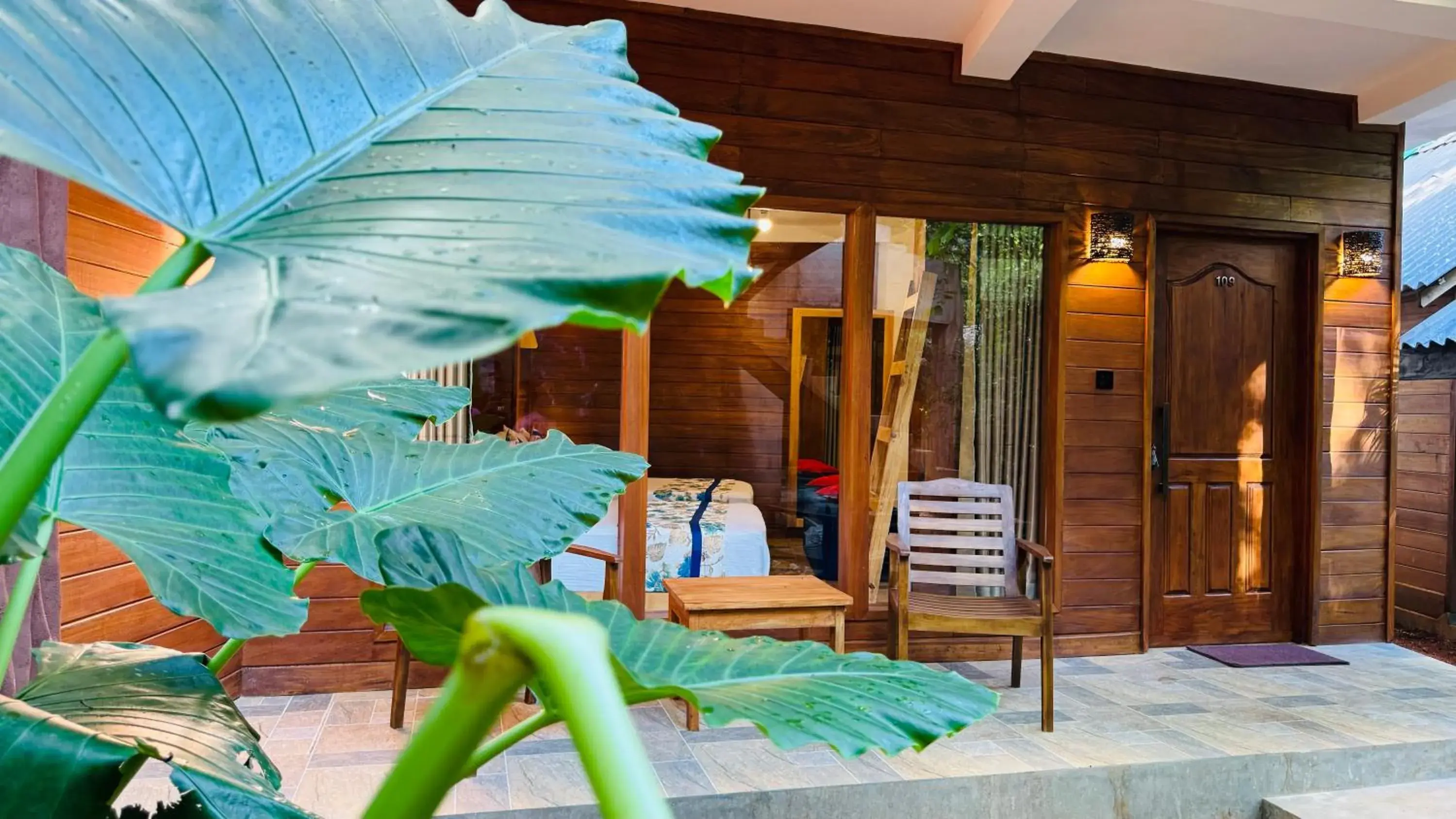 Deluxe Family Suite in Palmyra Nature Resort Sigiriya Deluxe Family Suite in Palmyra Nature Resort Sigiriya