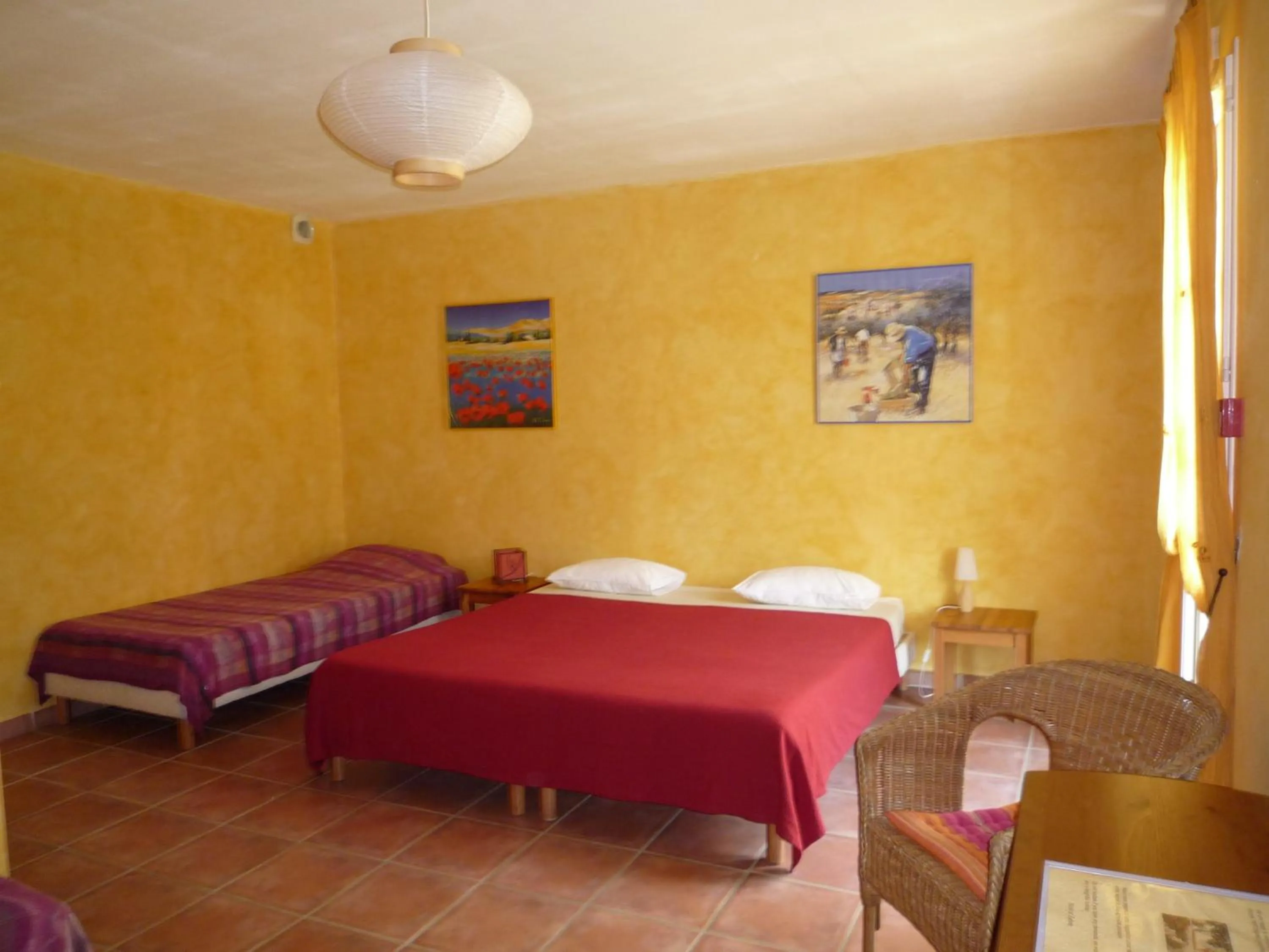 Photo of the whole room, Bed in La Ferme du petit Ségriès Bed and Breakfast