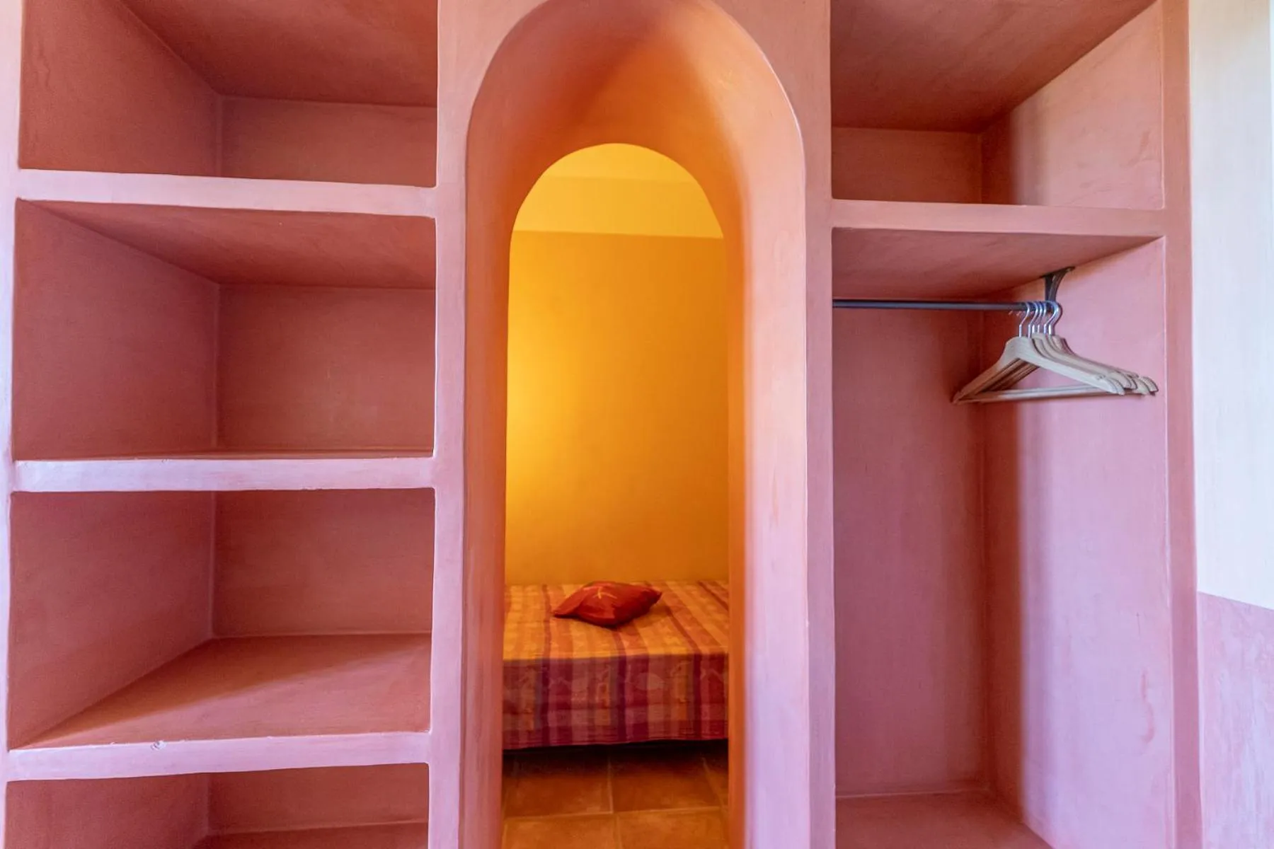 Bed in La Ferme du petit Ségriès Bed and Breakfast