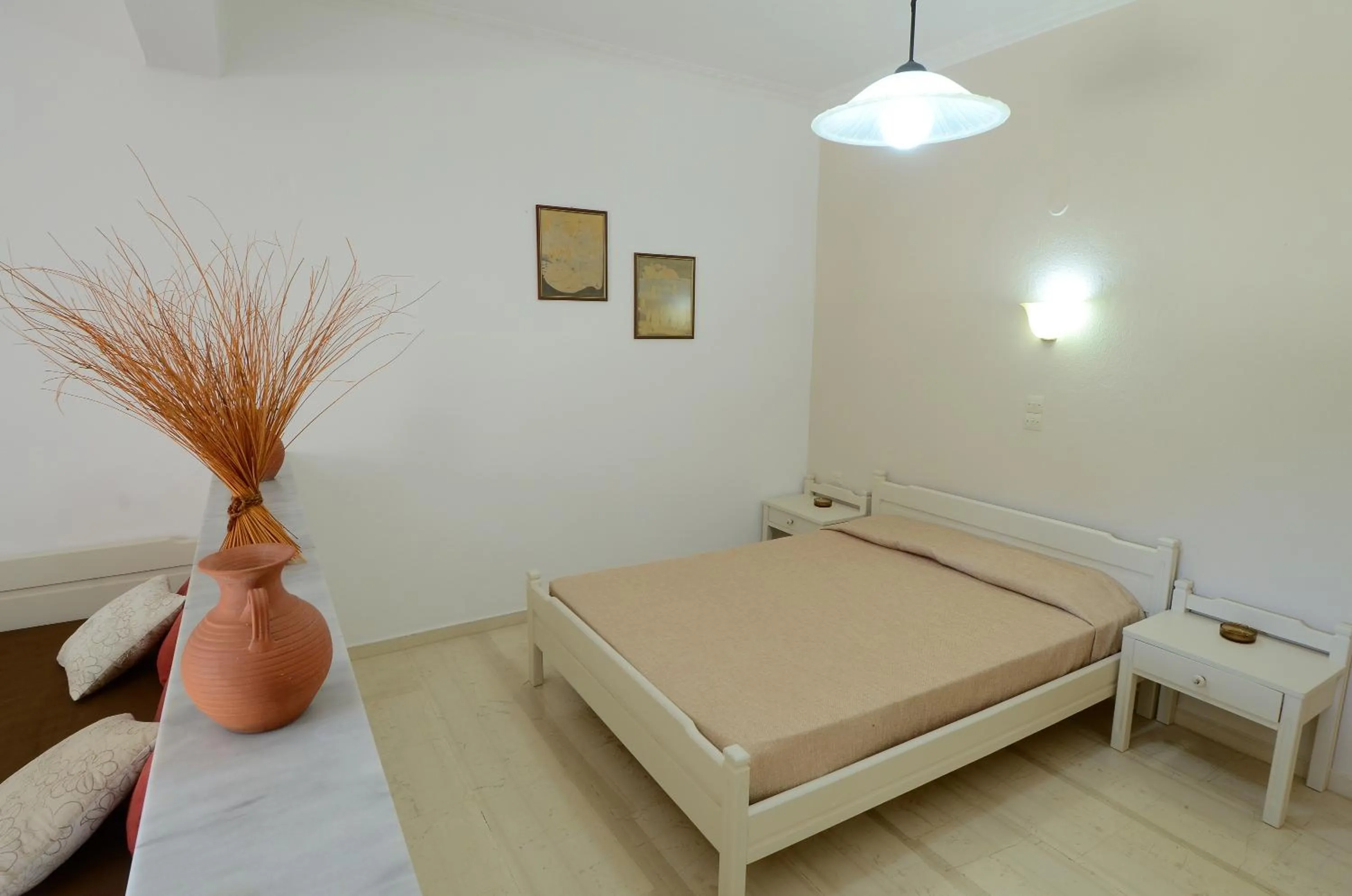 Studio (2-3 Adults) in Golden Apartments