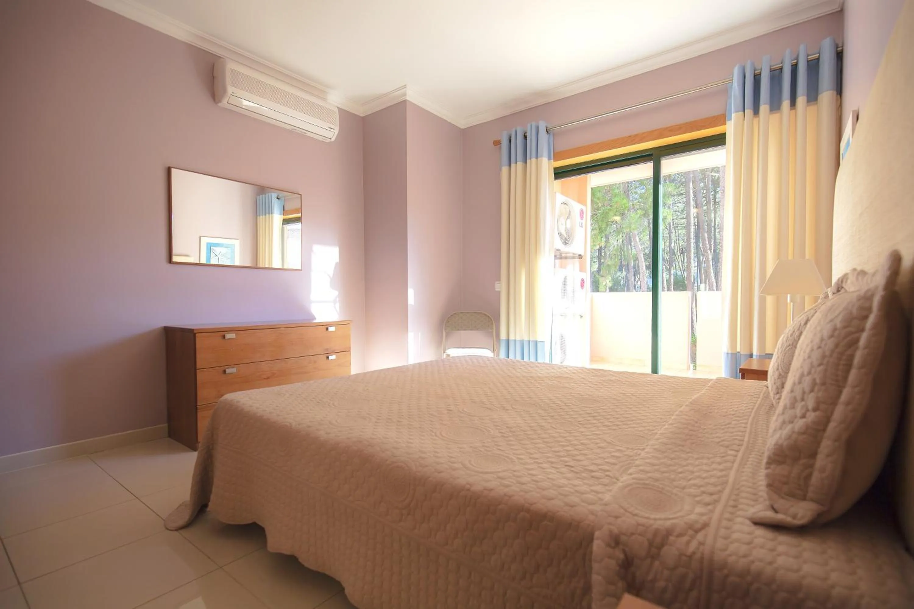 Bedroom, Bed in Eden Vilage by Garvetur