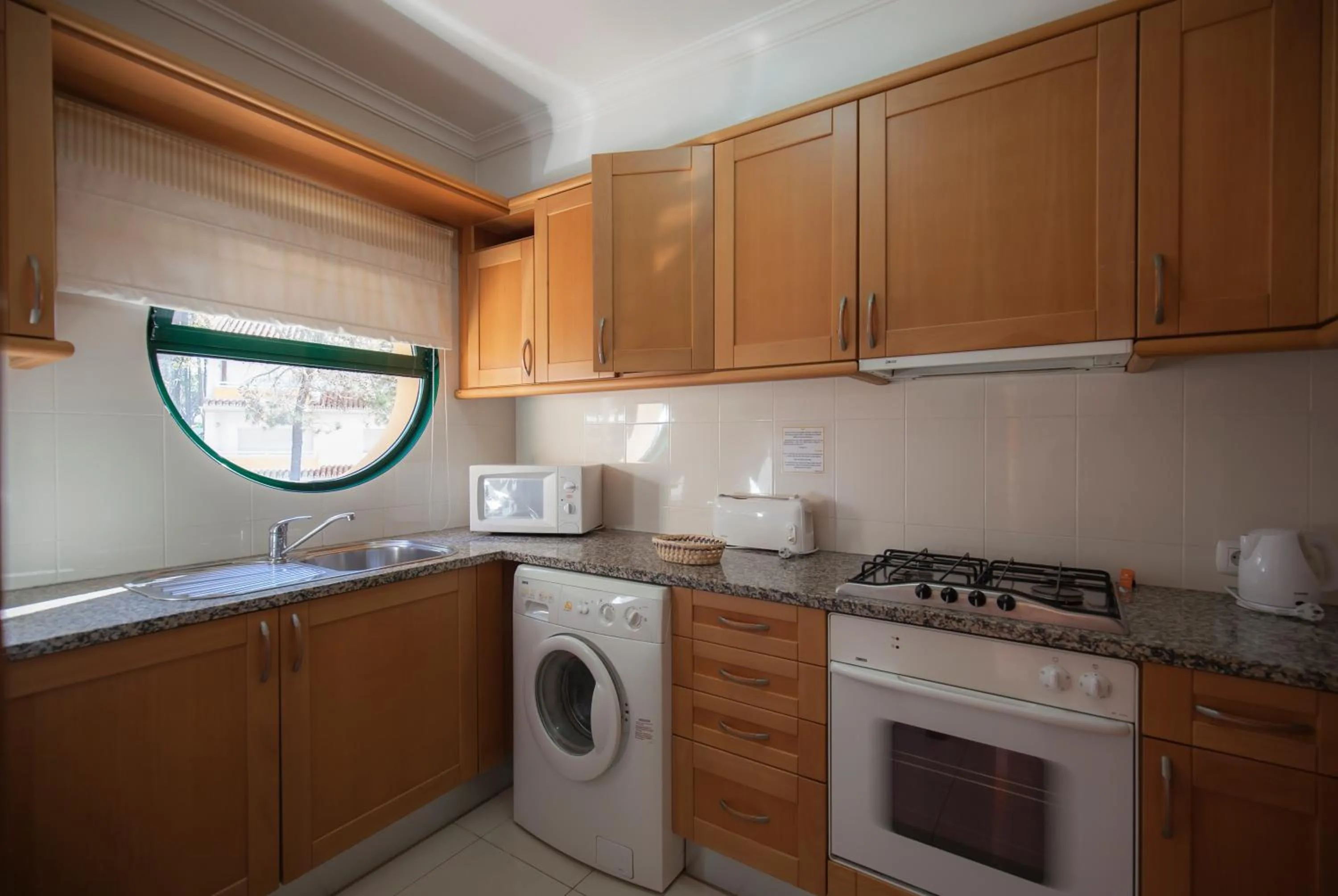 Kitchen or kitchenette, Kitchen/Kitchenette in Eden Vilage by Garvetur