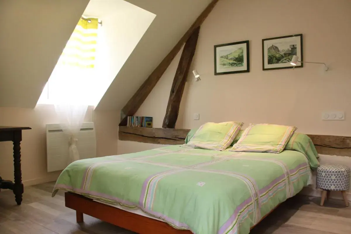 Small Double Room - single occupancy in Chambres d'hôtes de la Fontaine Small Double Room - single occupancy in Chambres d'hôtes de la Fontaine