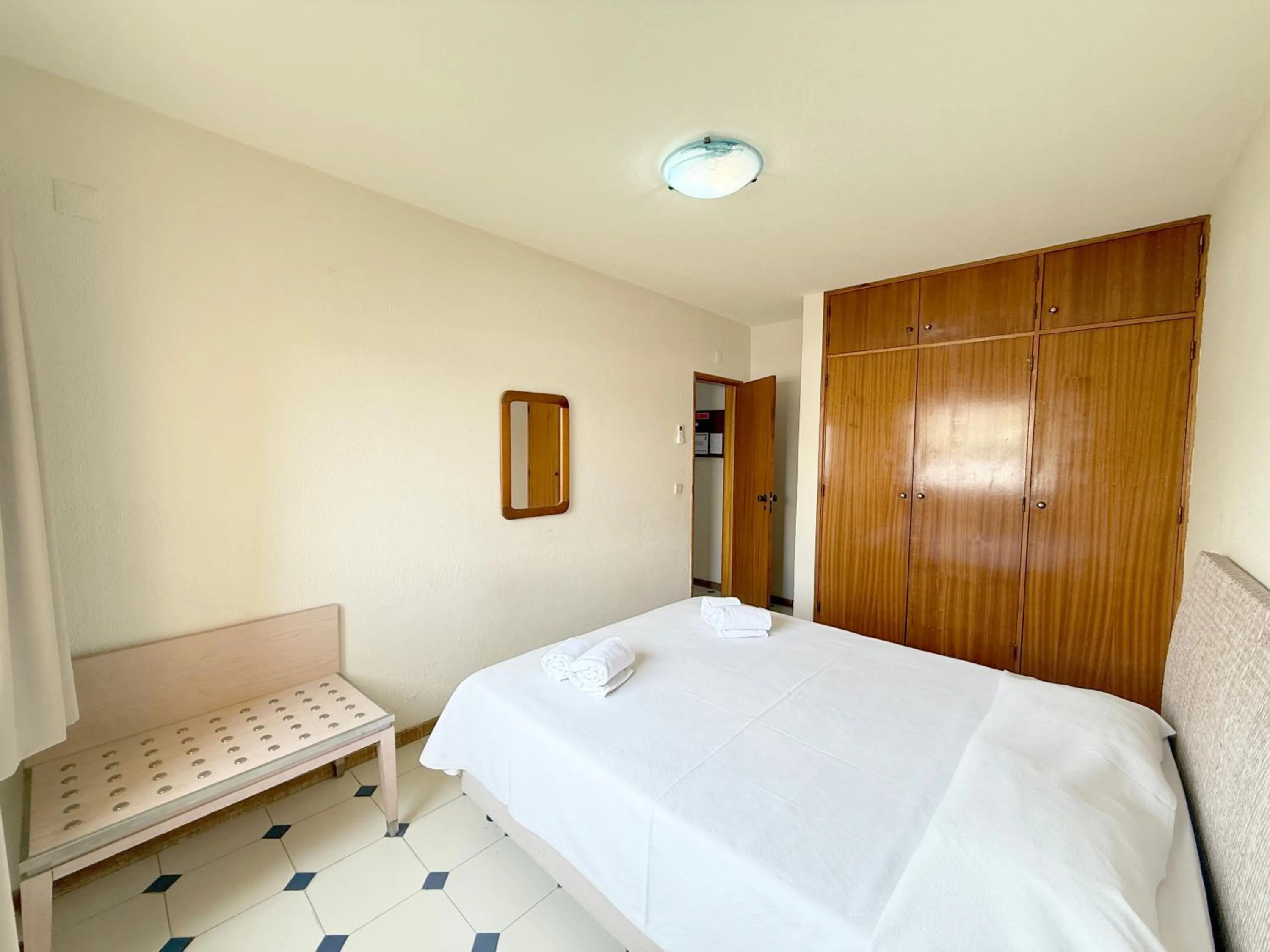 Bed in Rio by Garvetur