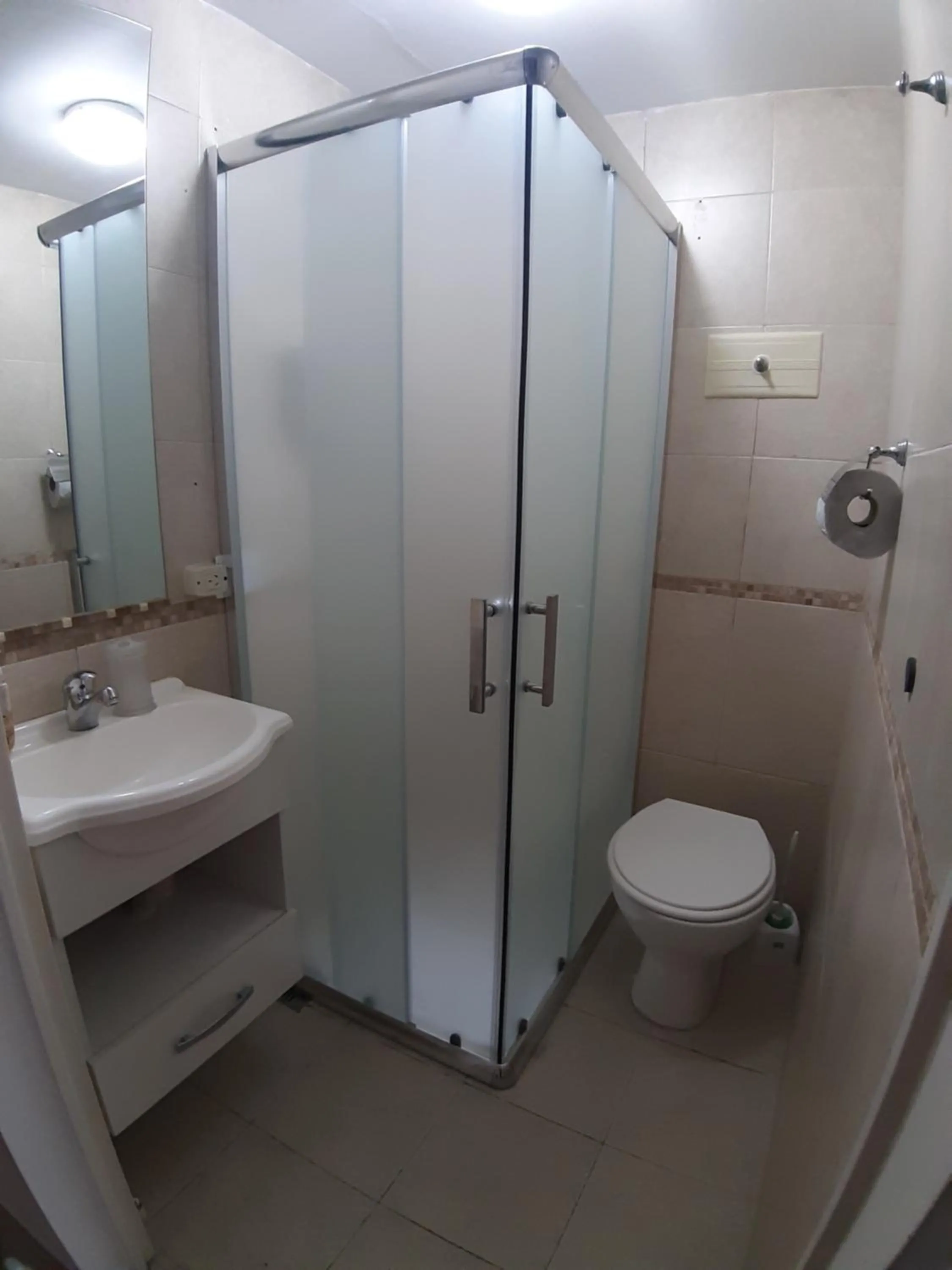 Toilet in Aguero y Av. Las Heras