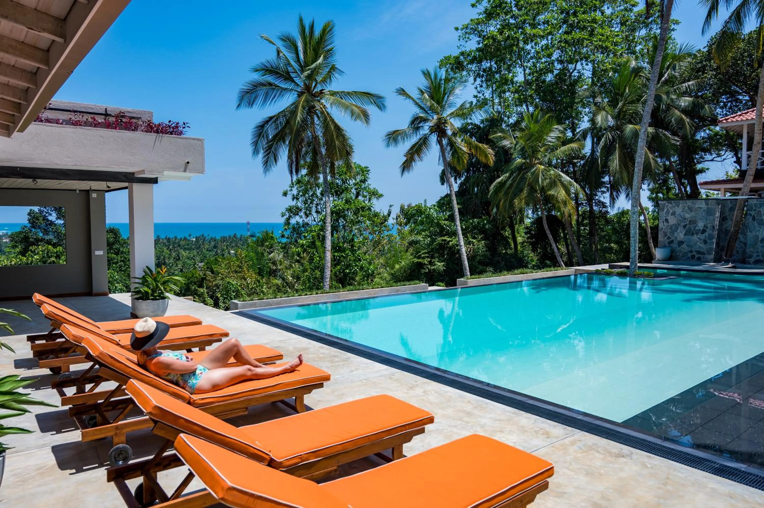 Swimming pool in Tabula Rasa Resort & Spa