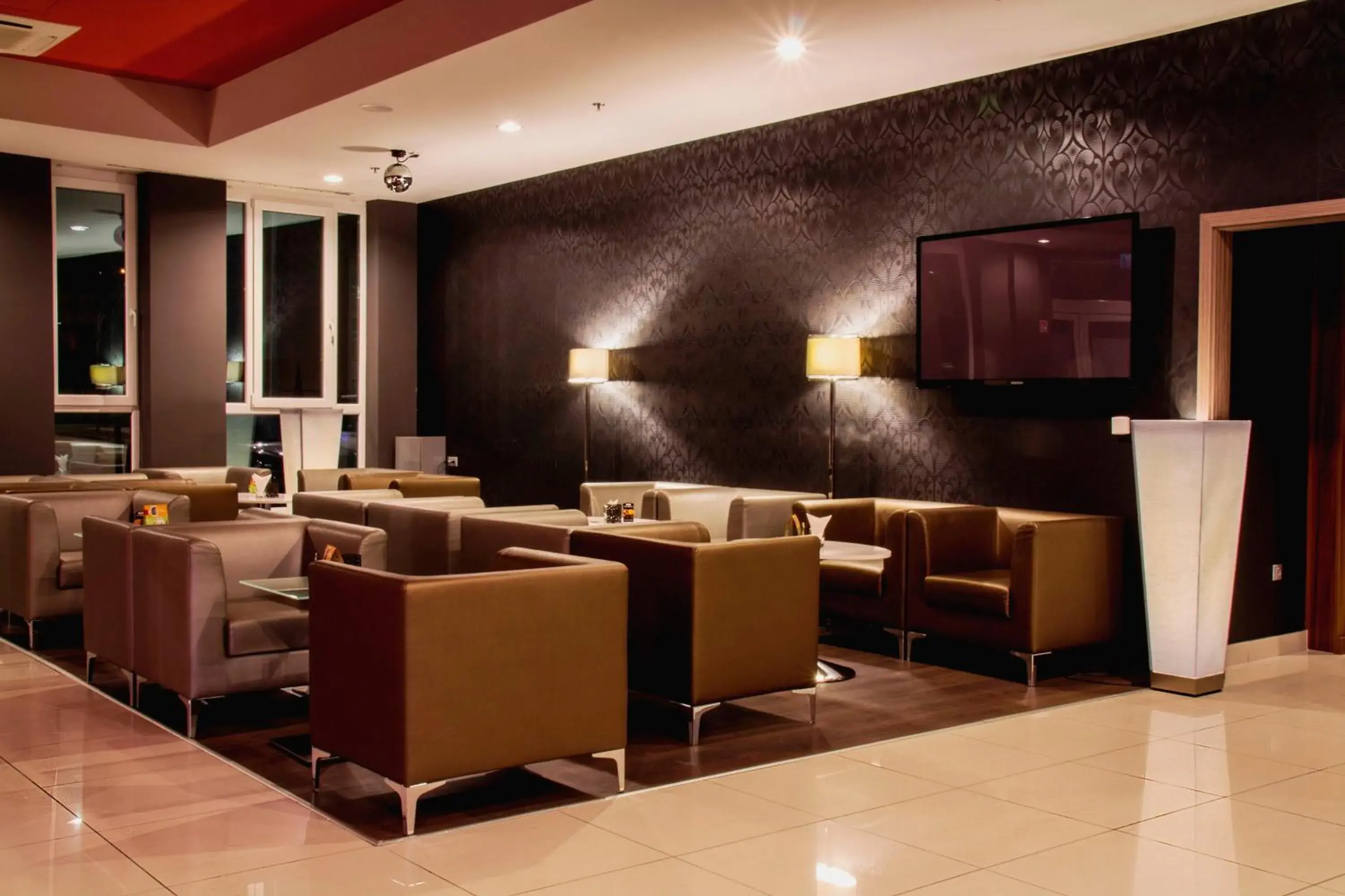 Lounge or bar in ETO Park Hotel Business & Stadium Lounge or bar in ETO Park Hotel Business & Stadium
