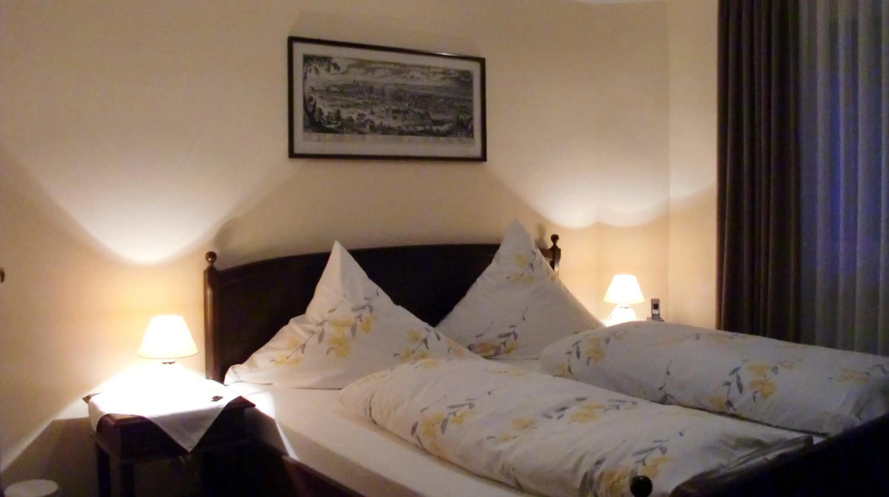 Bed in Hotel Mietz