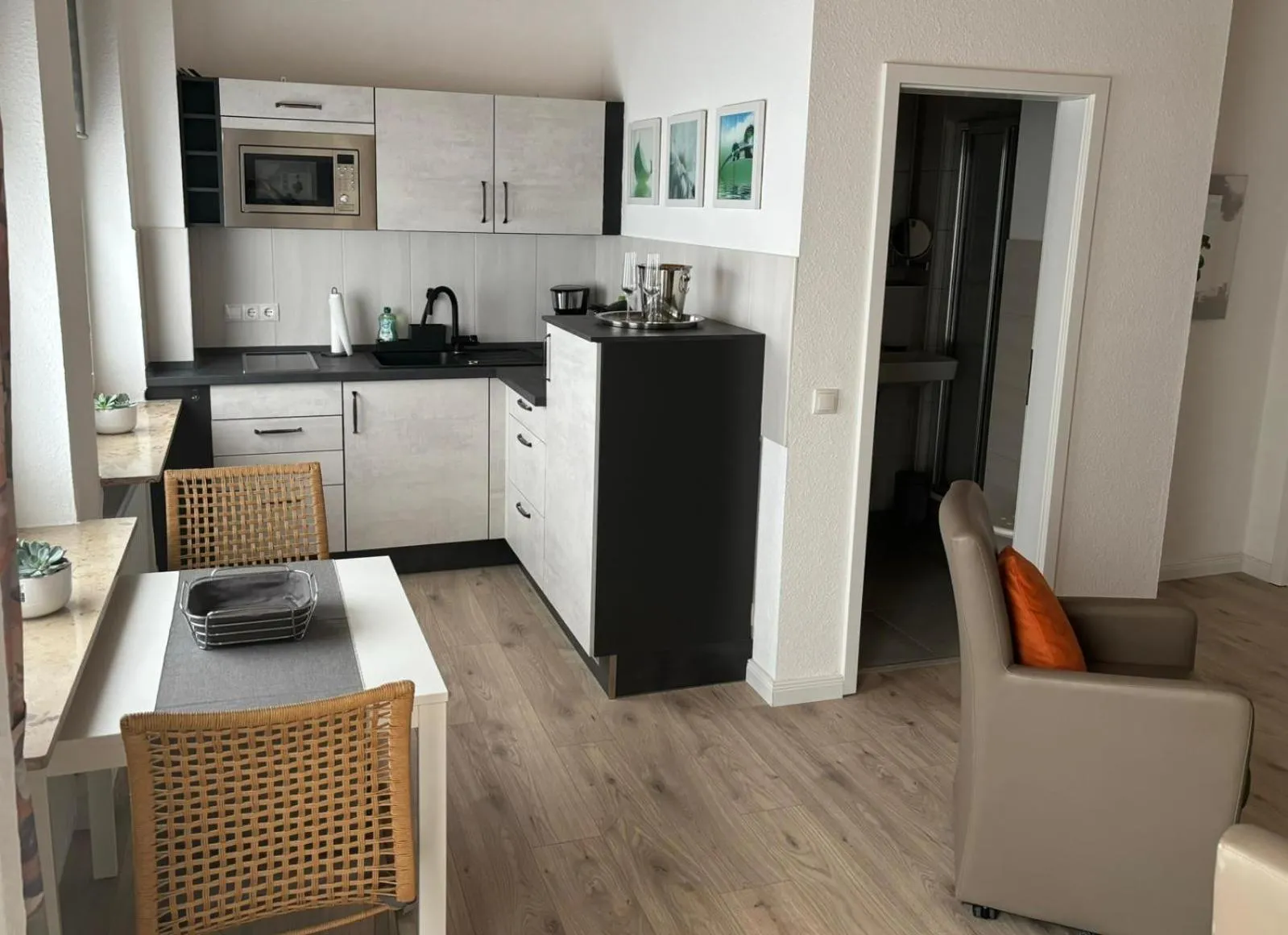 Kitchen or kitchenette in Hotel Mietz