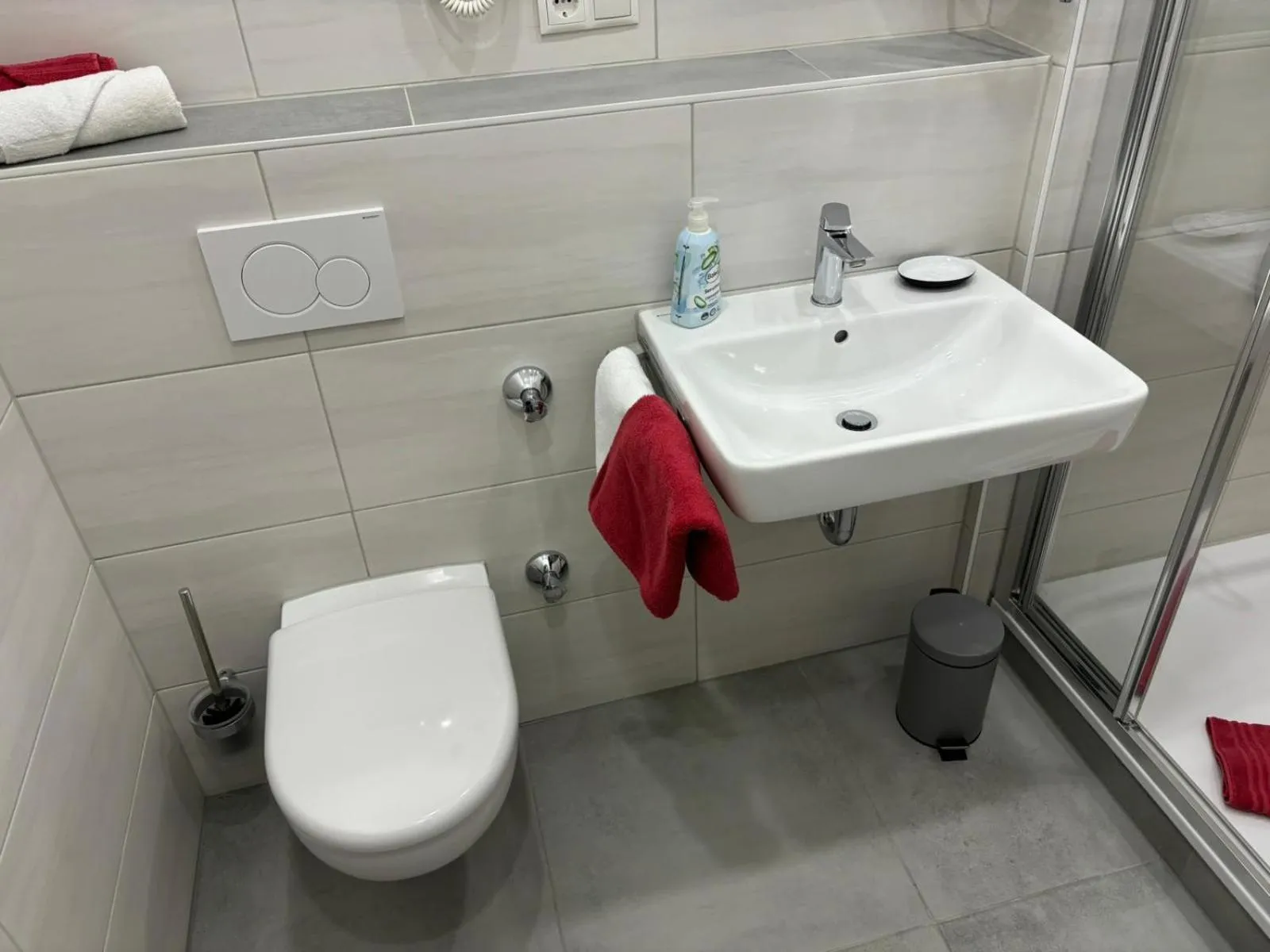 Toilet in Hotel Mietz