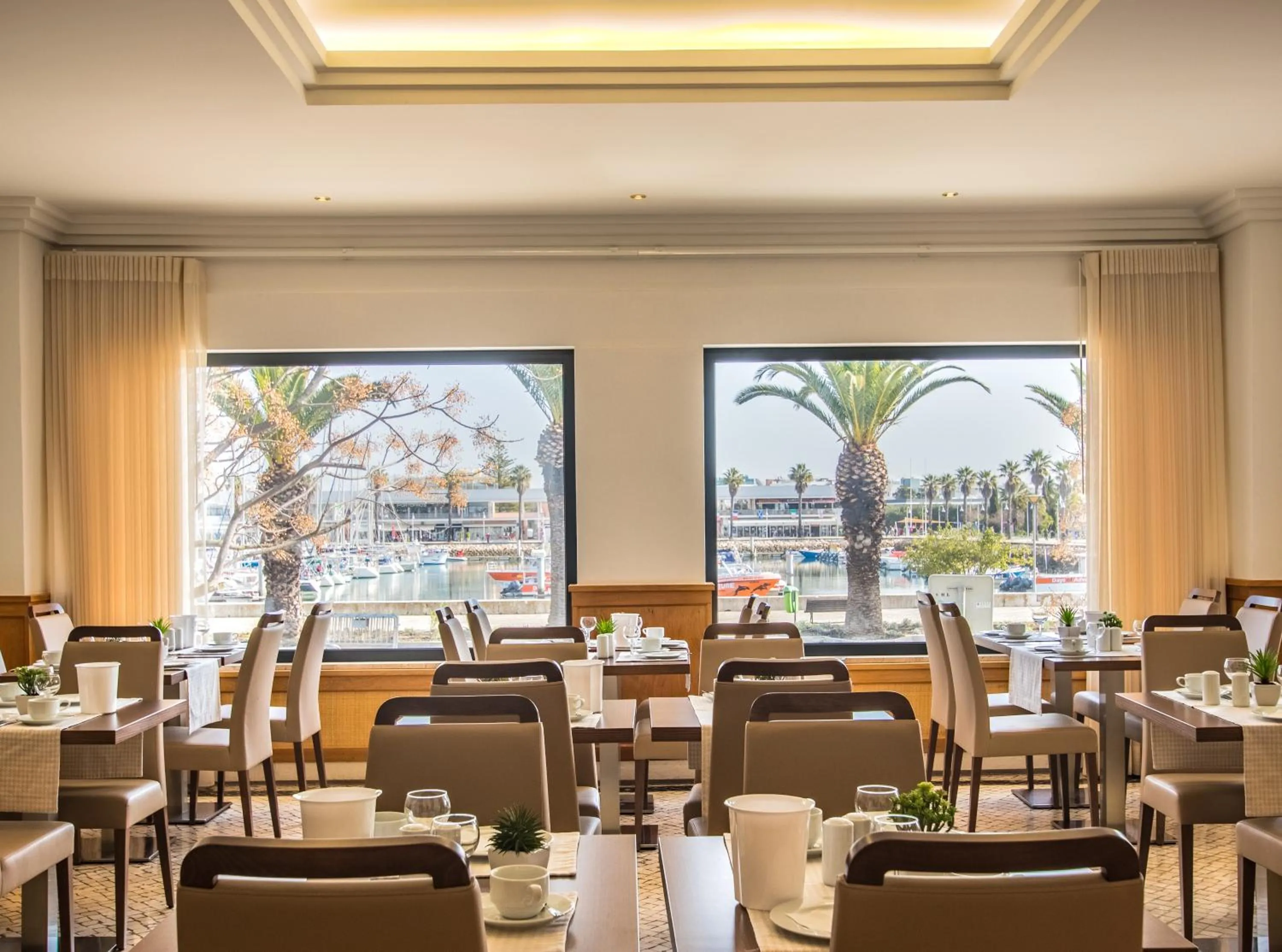 Buffet breakfast in Hotel Marina Rio