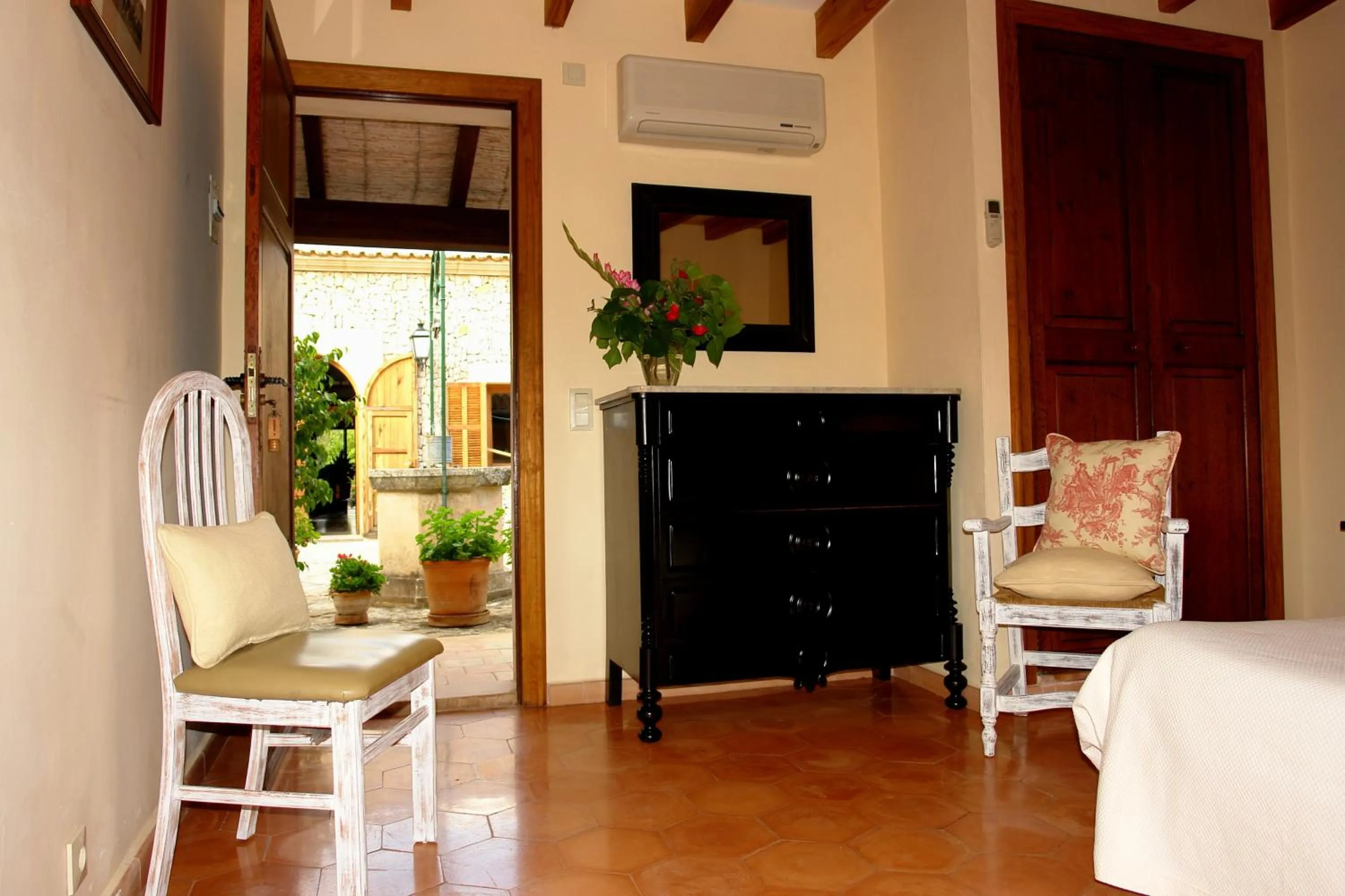 Patio in Aumallia Hotel & Spa