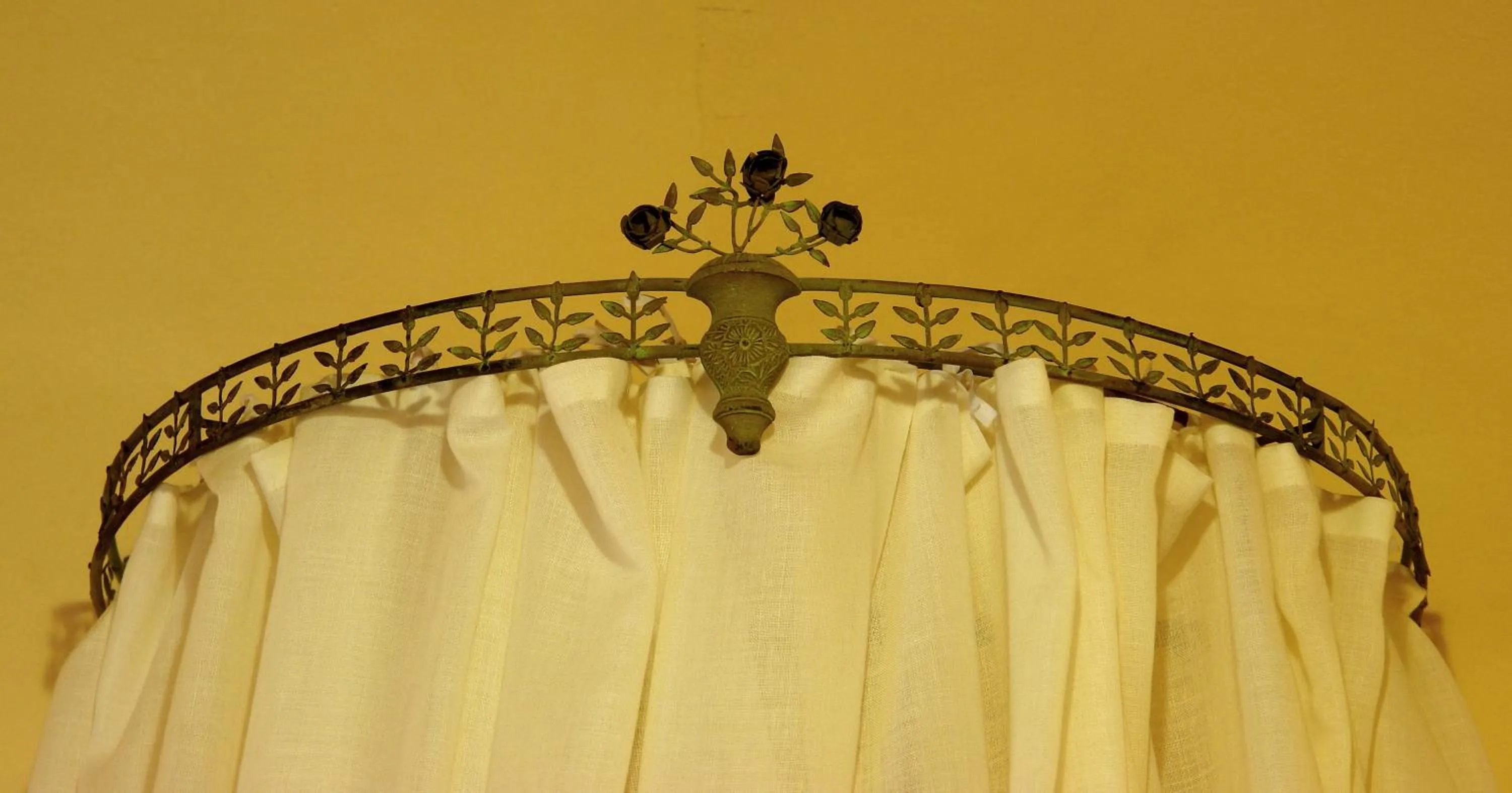 Bed in Aumallia Hotel & Spa