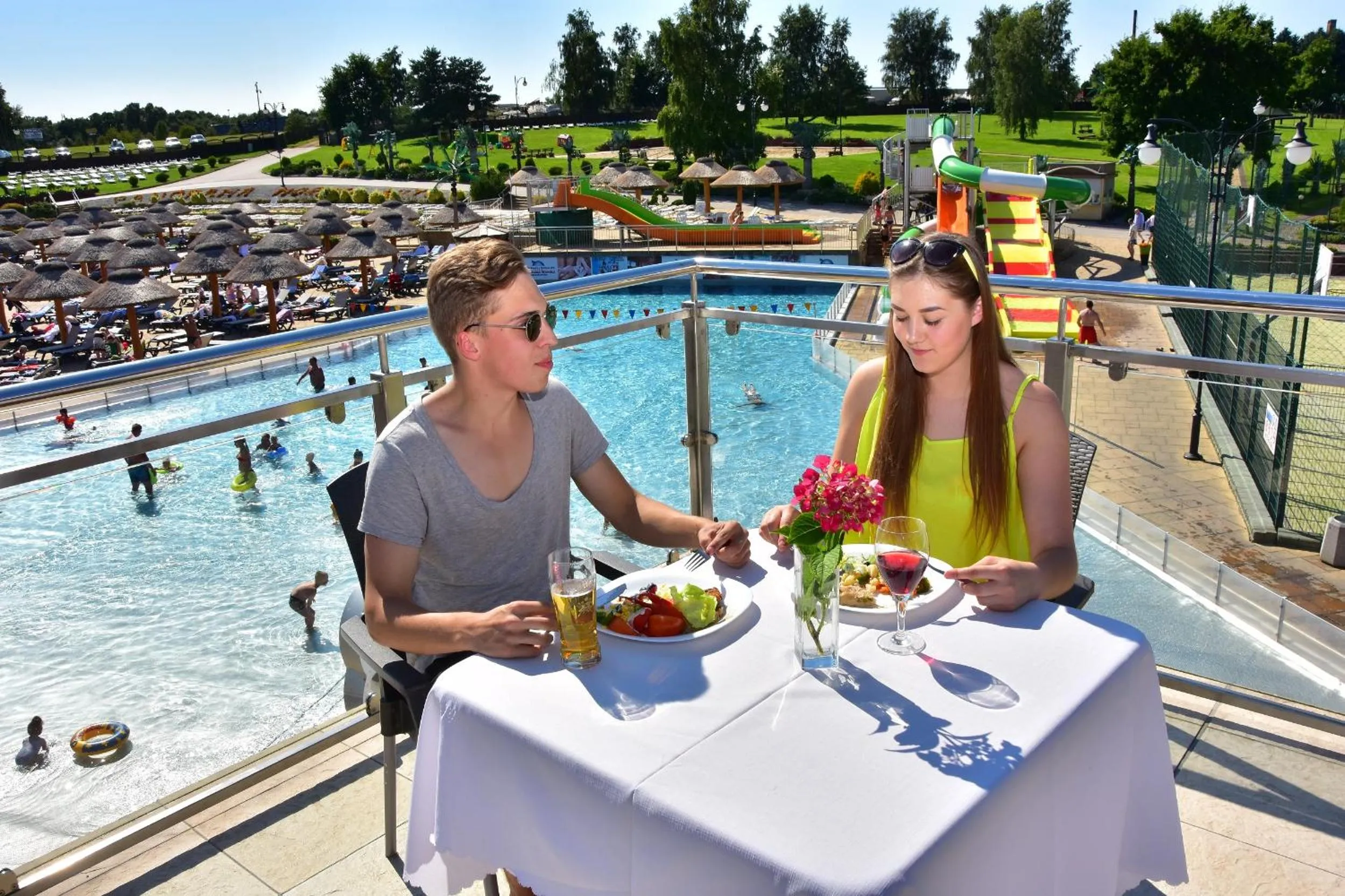 Restaurant/places to eat in Aquapark Health Resort & Medical SPA Panorama Morska All Inclusive