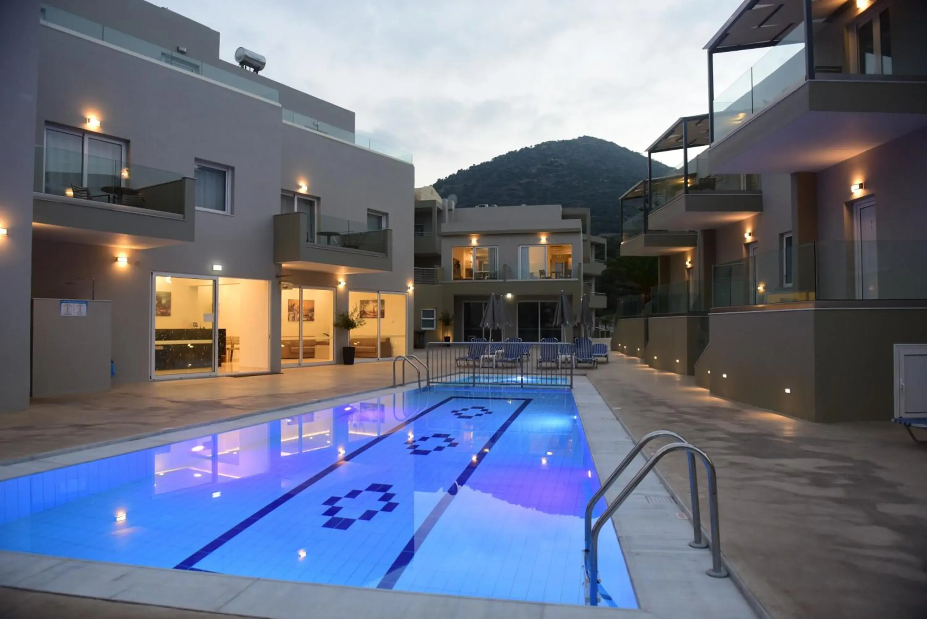 Blue Horizon Apartments Blue Horizon Apartments