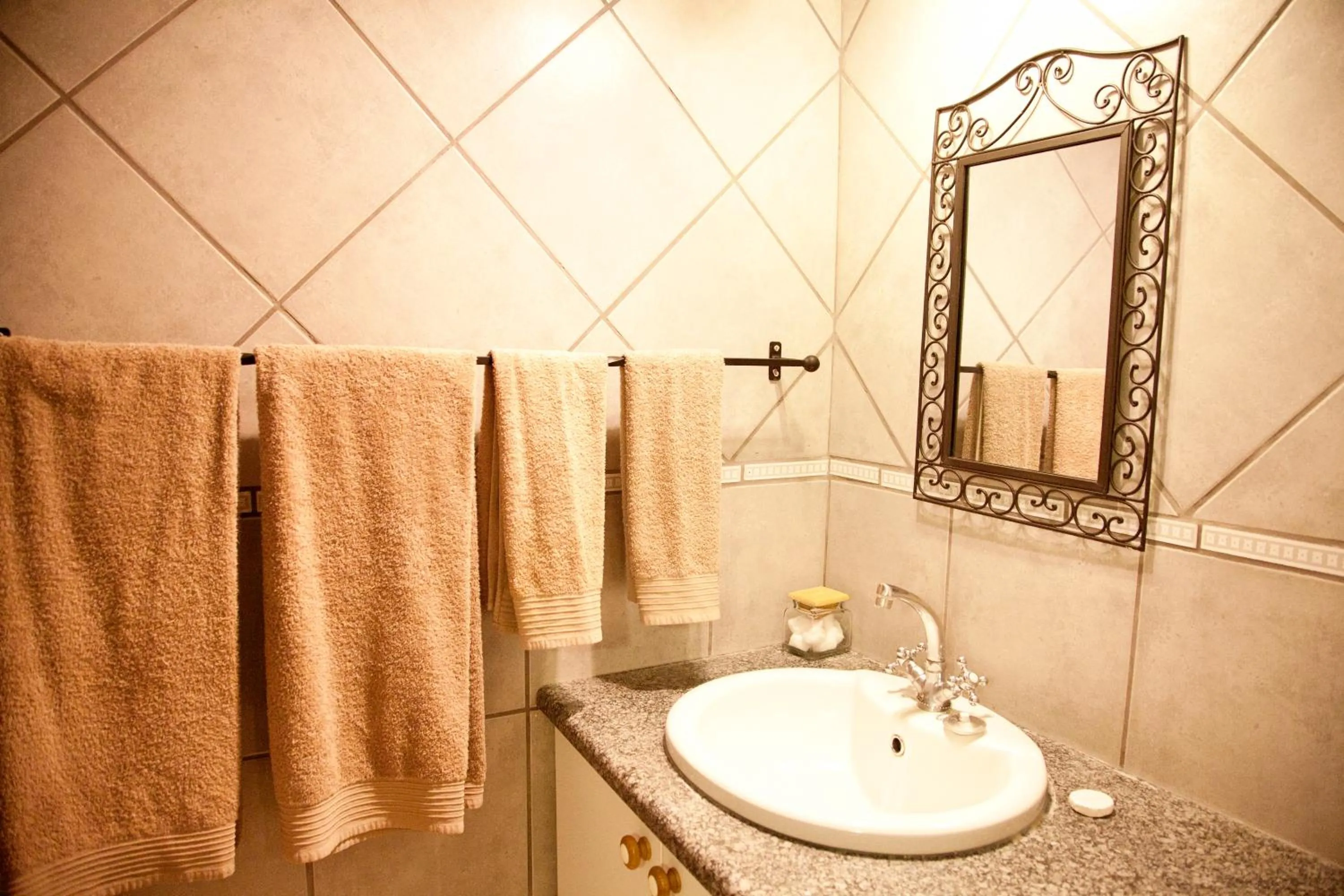 Bathroom in Lalapanzi Hotel & Conference Centre