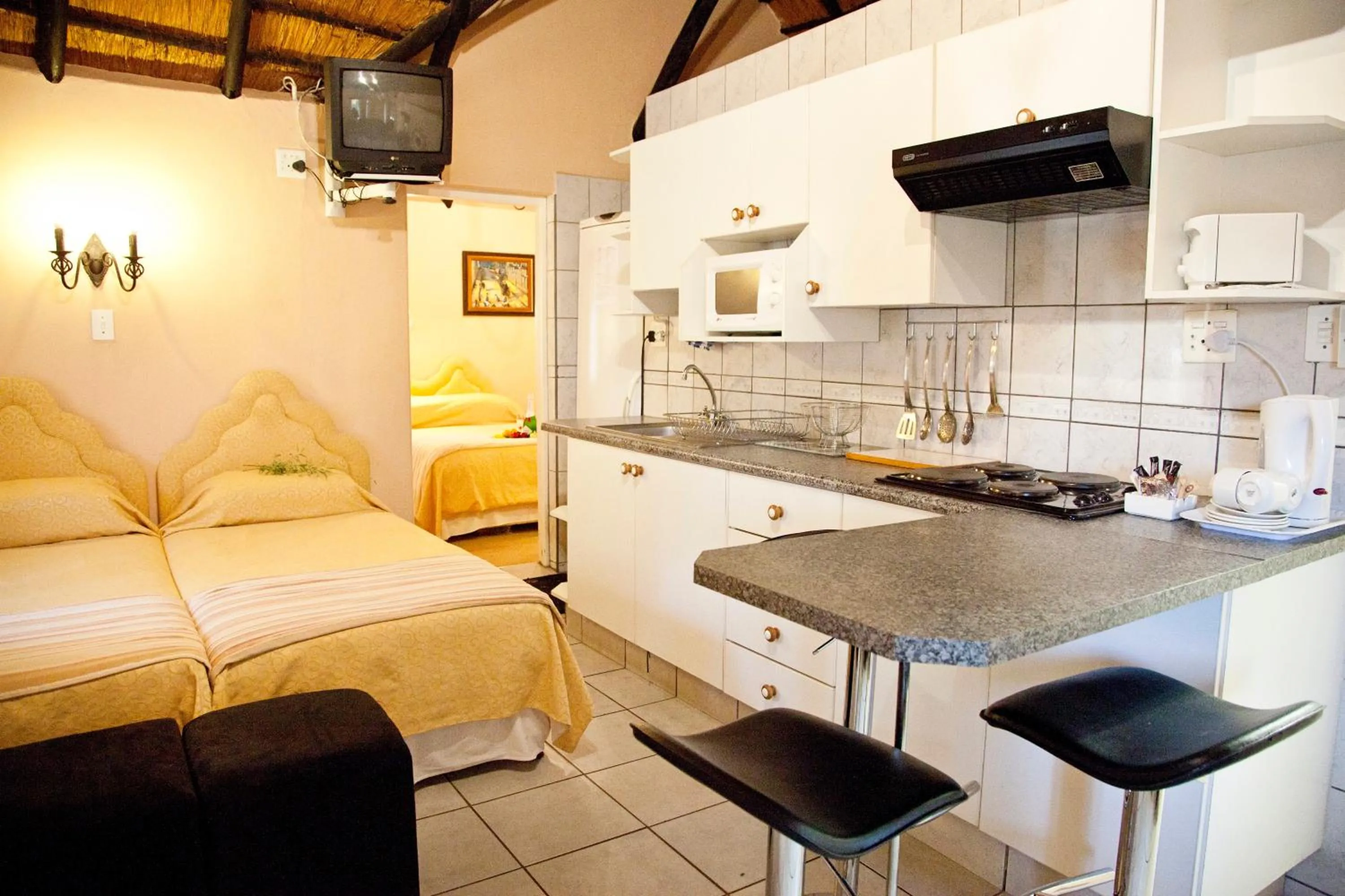 Kitchen or kitchenette in Lalapanzi Hotel & Conference Centre